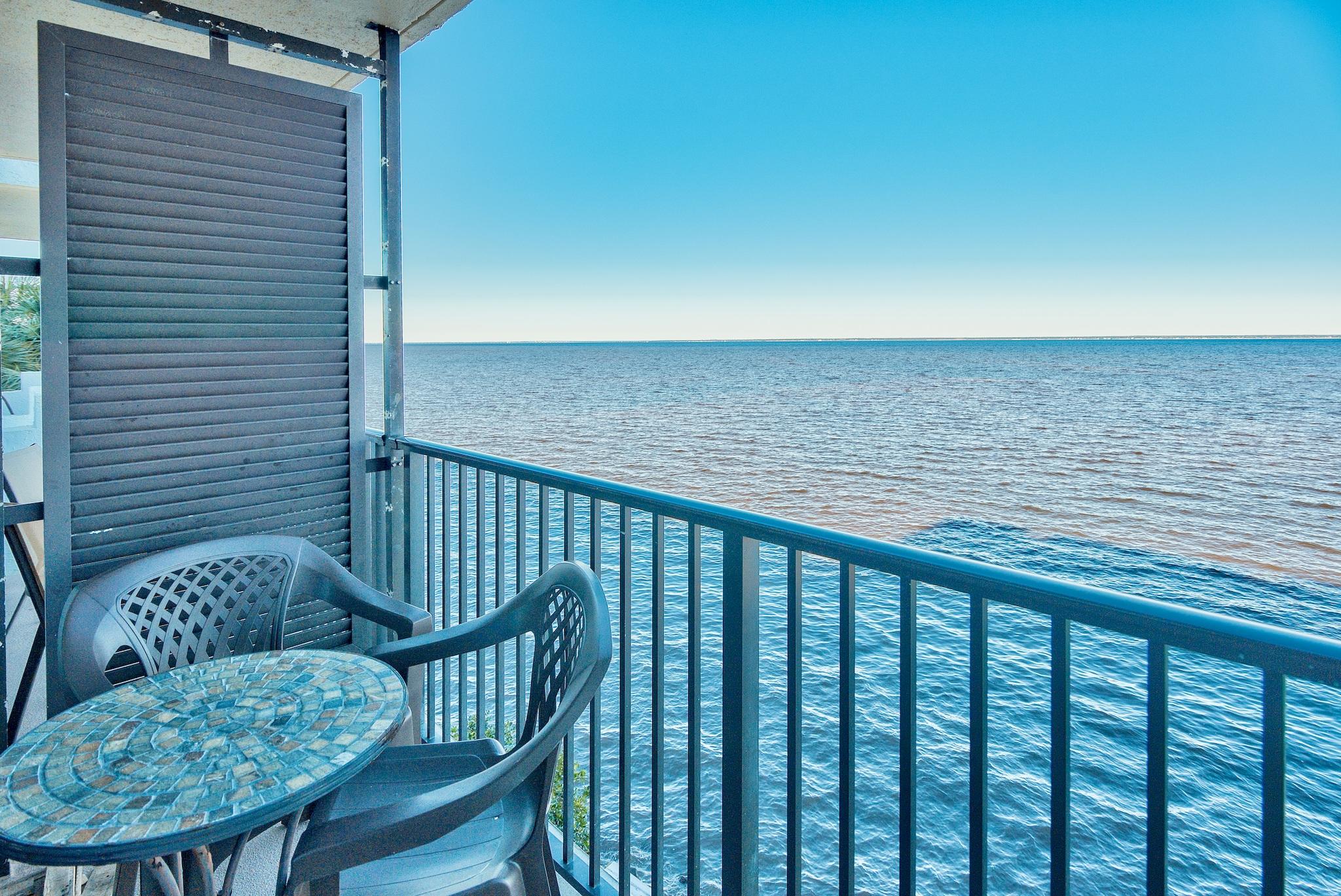BAYSIDE CONDO SANDESTIN - Residential