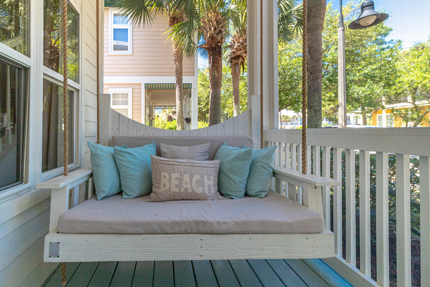 BLUE GULF RESORT - Residential Lease