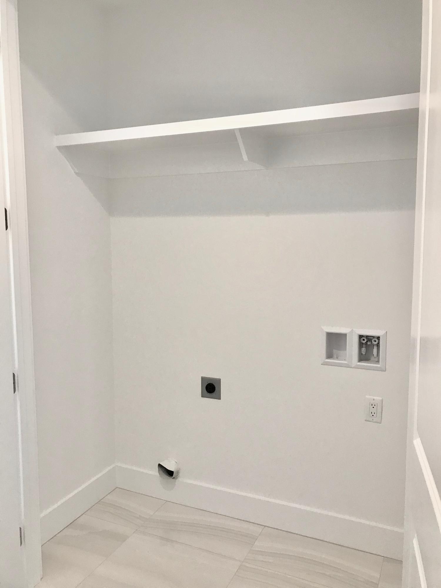 MONARCH ESTATES - Residential