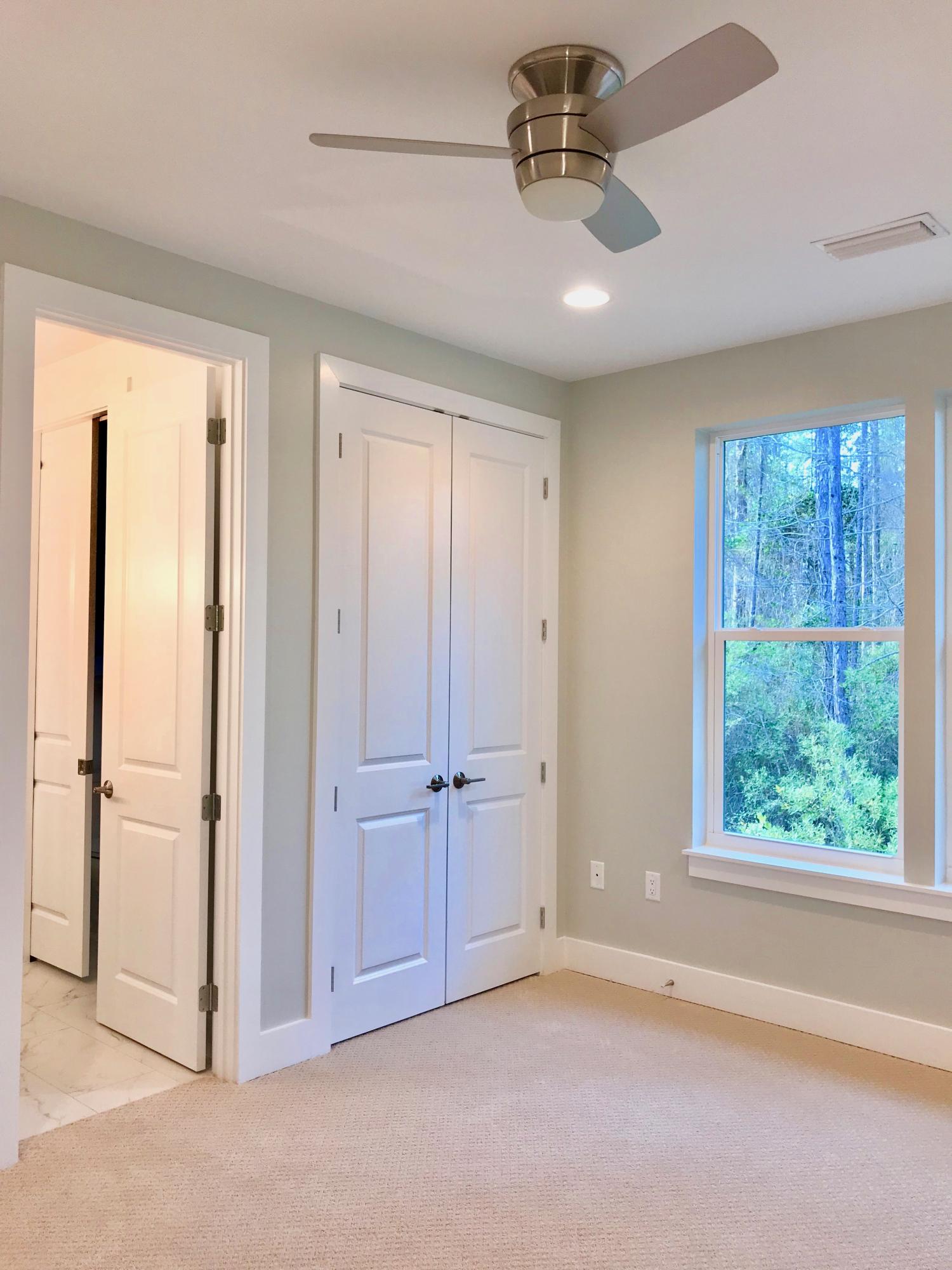 MONARCH ESTATES - Residential