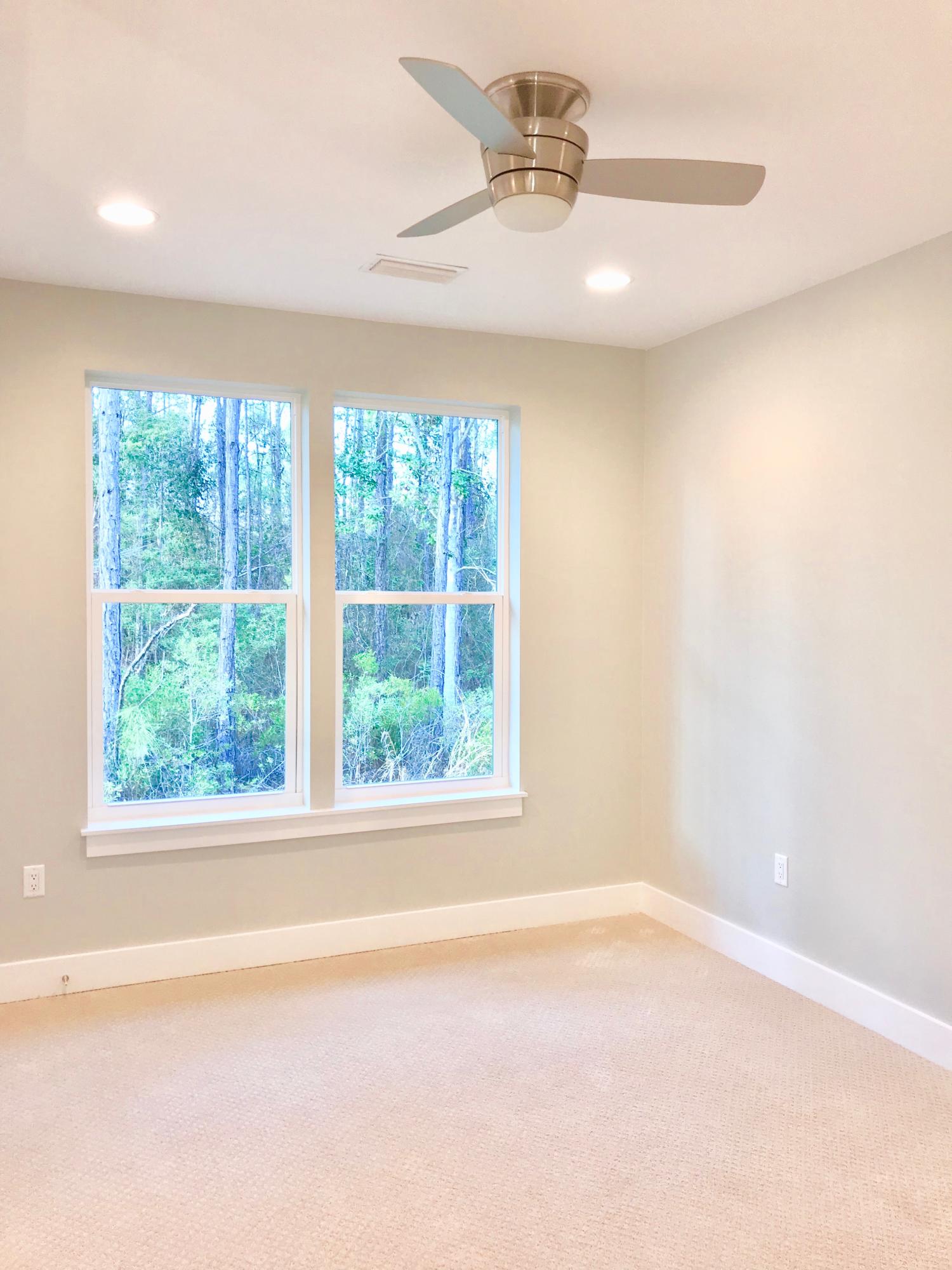 MONARCH ESTATES - Residential