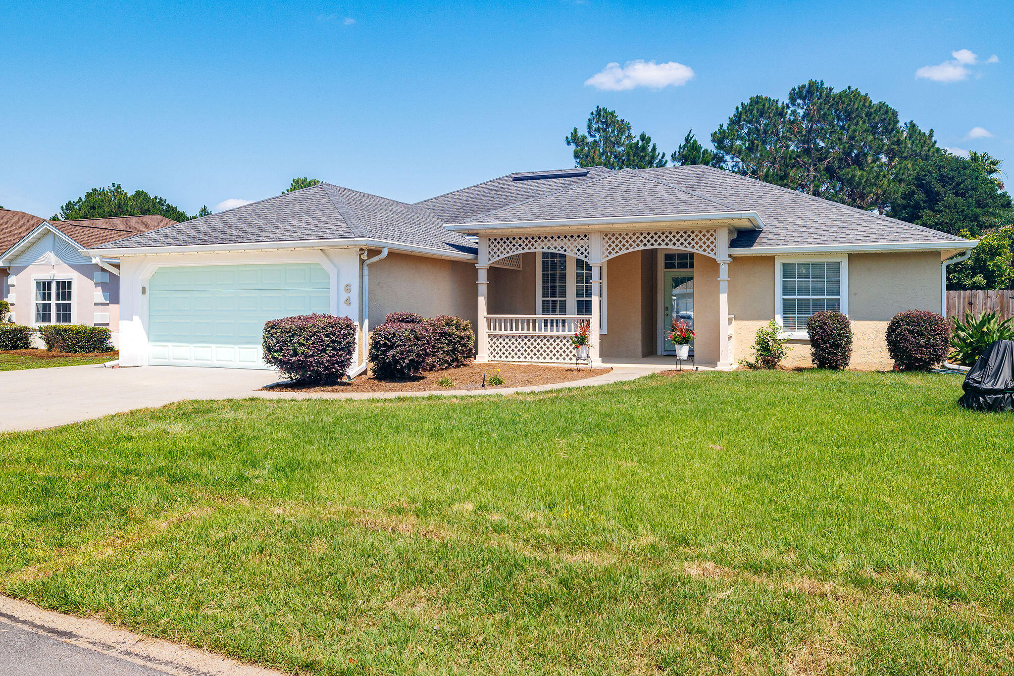 FLAMINGO VILLAGE aka EMERALD WALK - Residential