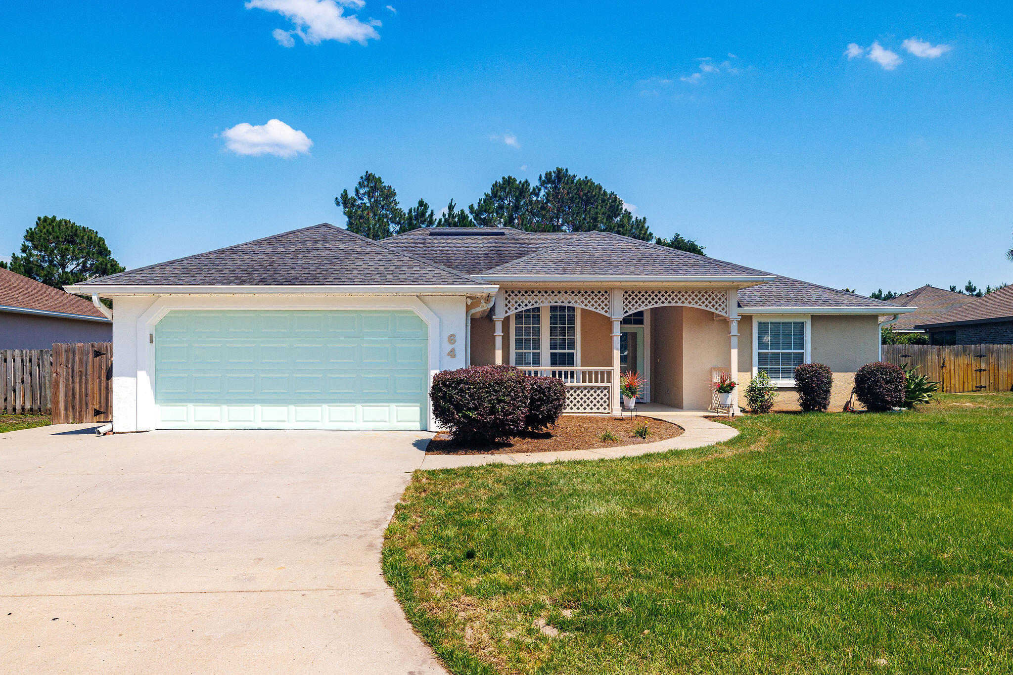 FLAMINGO VILLAGE aka EMERALD WALK - Residential