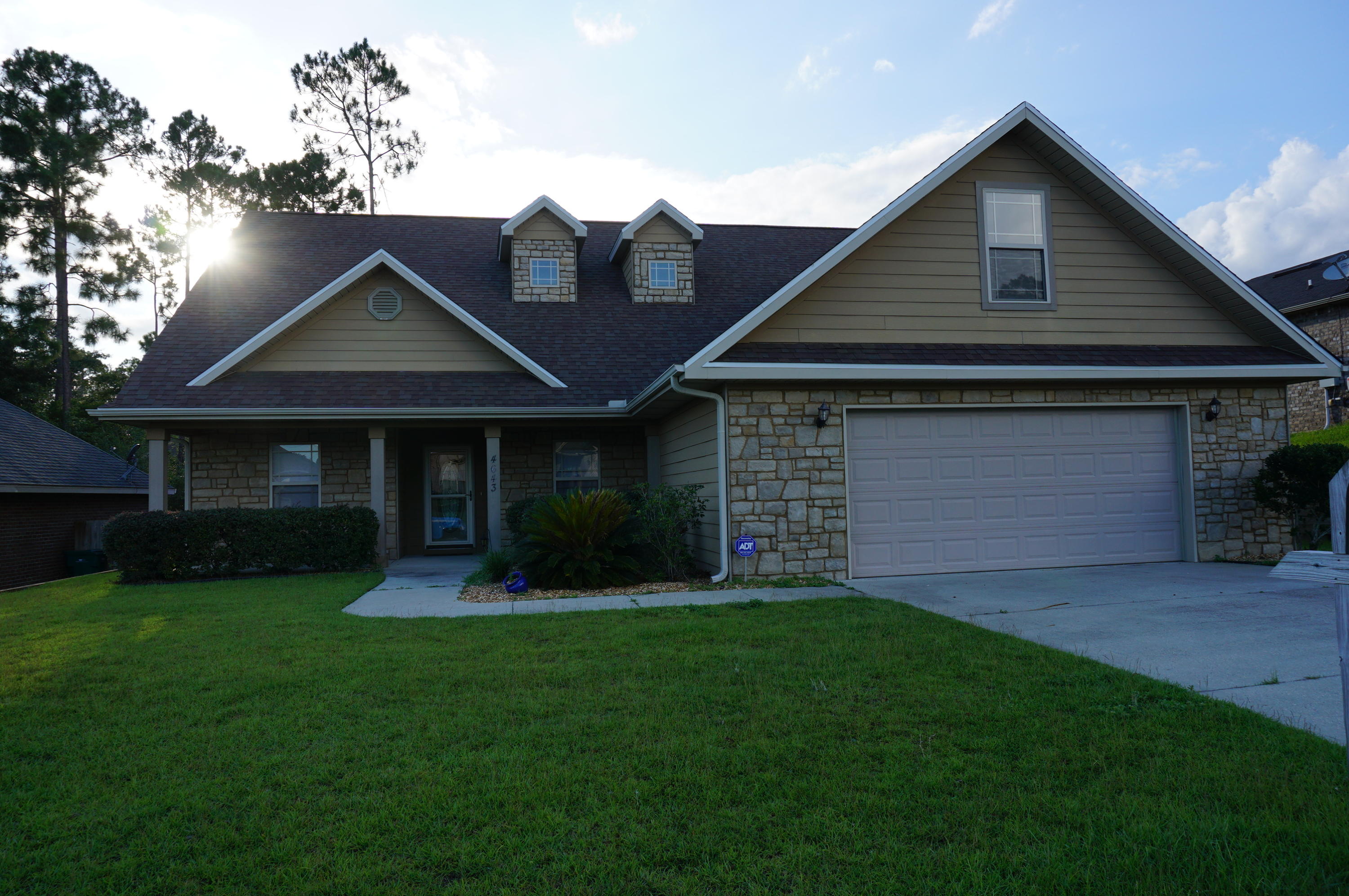 DUGGAN POND ESTATES - Residential Lease