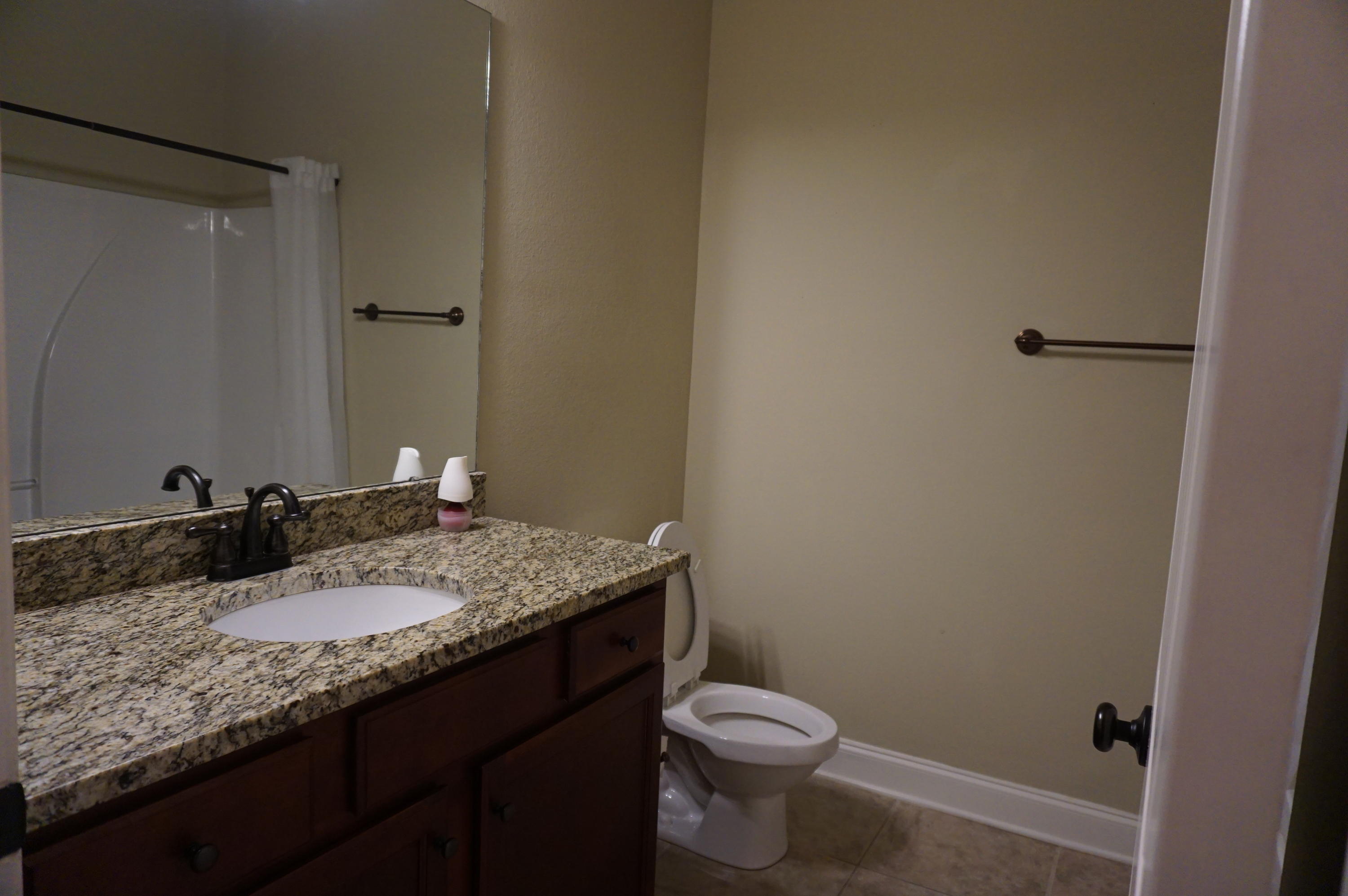 DUGGAN POND ESTATES - Residential Lease