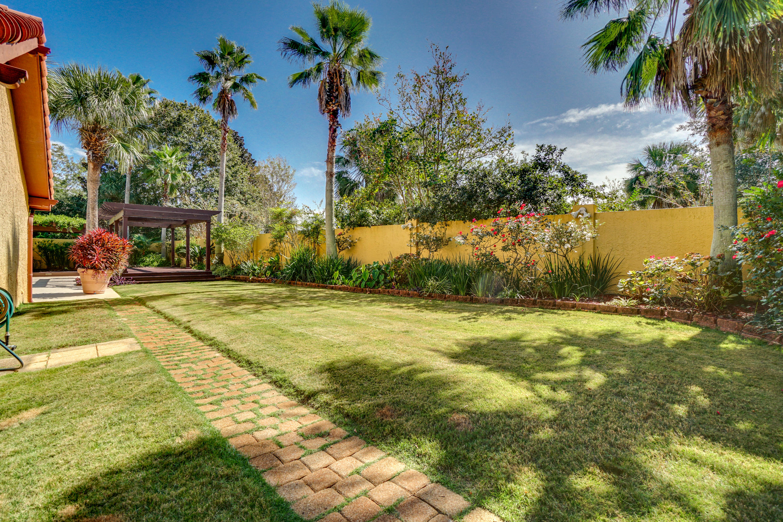 INDIAN BAYOU - Residential