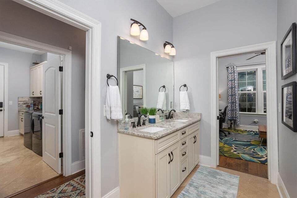 BEAR CREEK PH I - Residential Lease