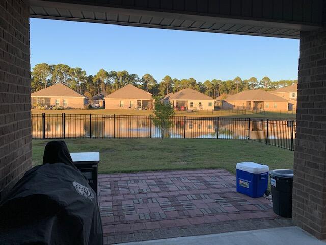 DRIFTWOOD ESTATES - Residential Lease