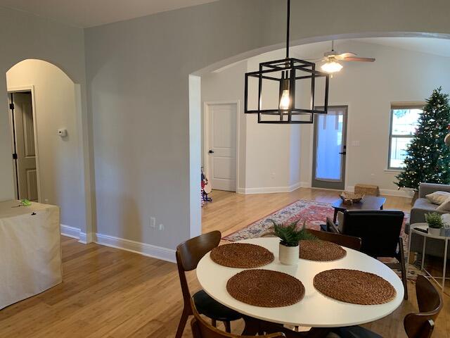 DRIFTWOOD ESTATES - Residential Lease