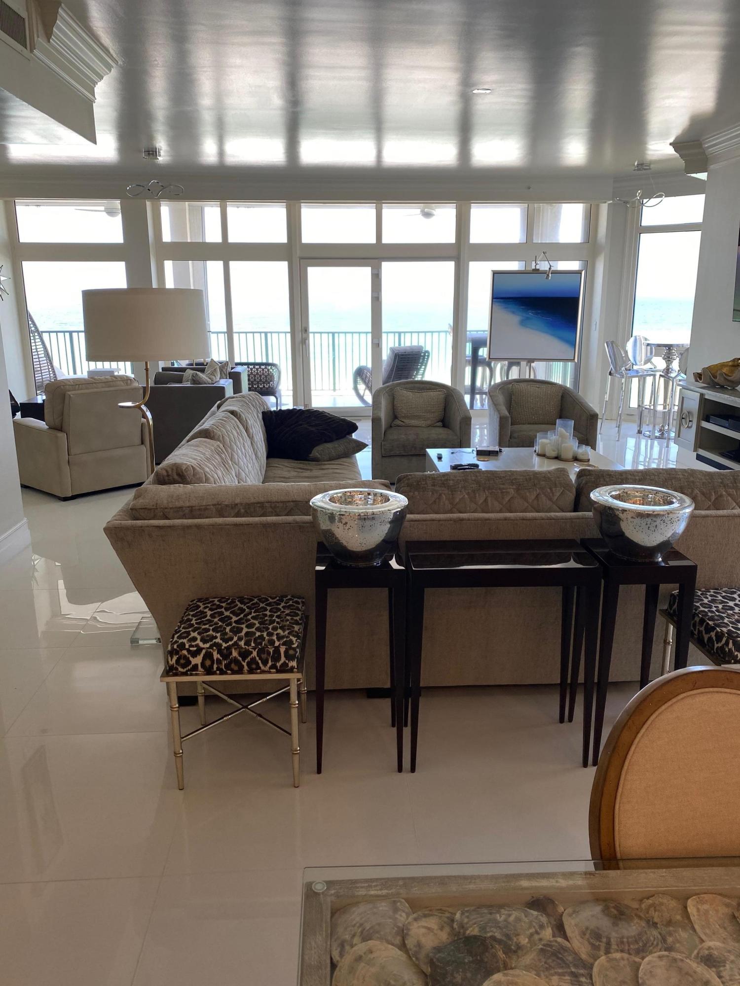 REGENCY TOWERS - Residential
