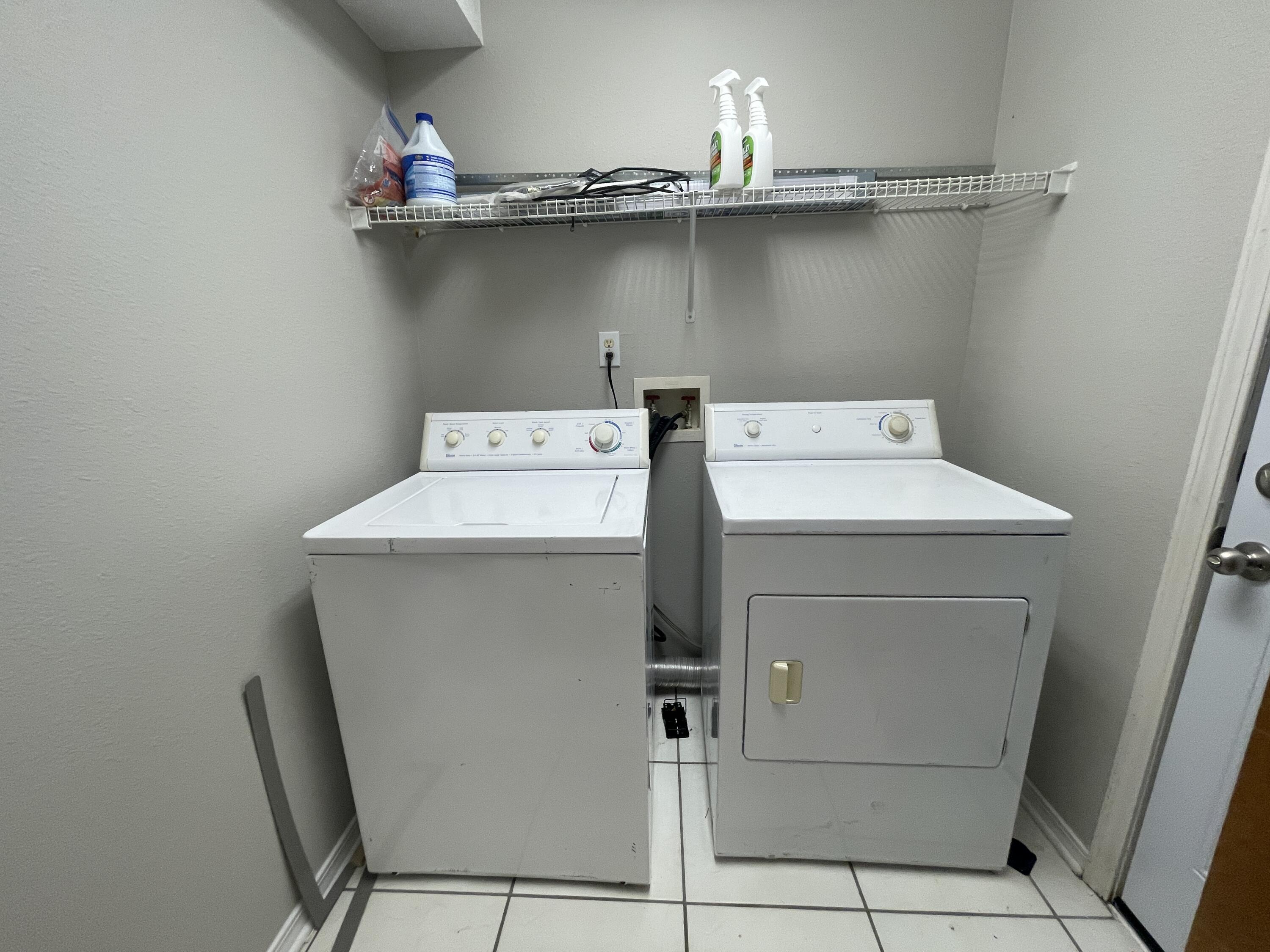 FOREST OAKS PH 1 - Residential Lease