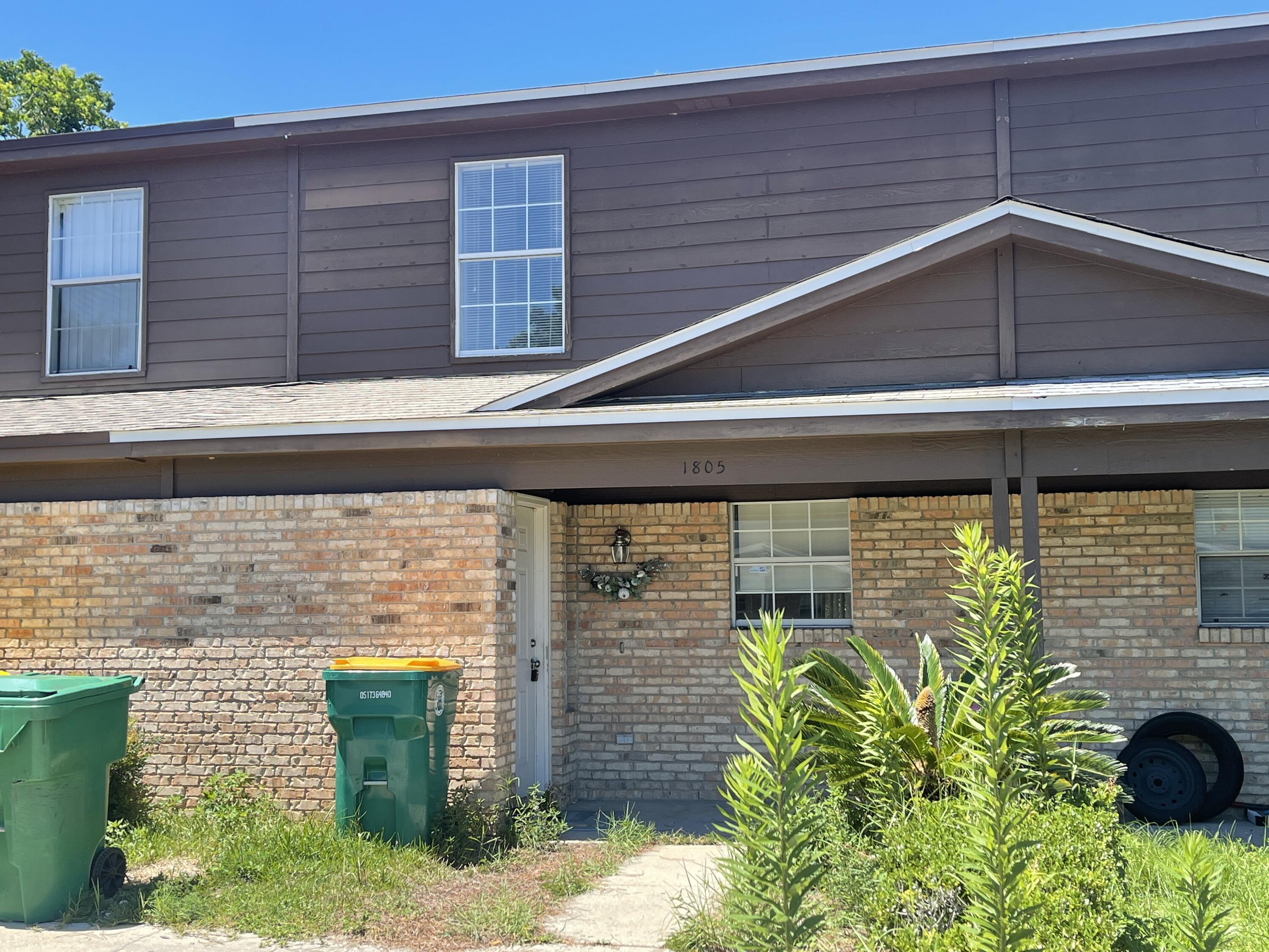 Cute little townhome in the heart of Ft Walton Beach with an easy commute to Eglin, Hurlburt, beaches, schools, shopping, and more, this home features a spacious living room, formal dining area, full kitchen, and new sliding glass doors leading out to a small backyard with a brand new privacy fence. There is a half guest bath downstairs, as well as the laundry room (washer/dryer included). Upstairs are two nicely sized bedrooms sharing a full bath. Pets may be considered on a case-by-case basis with prior owner approval and a non-refundable pet fee. No smoking, including vapes.