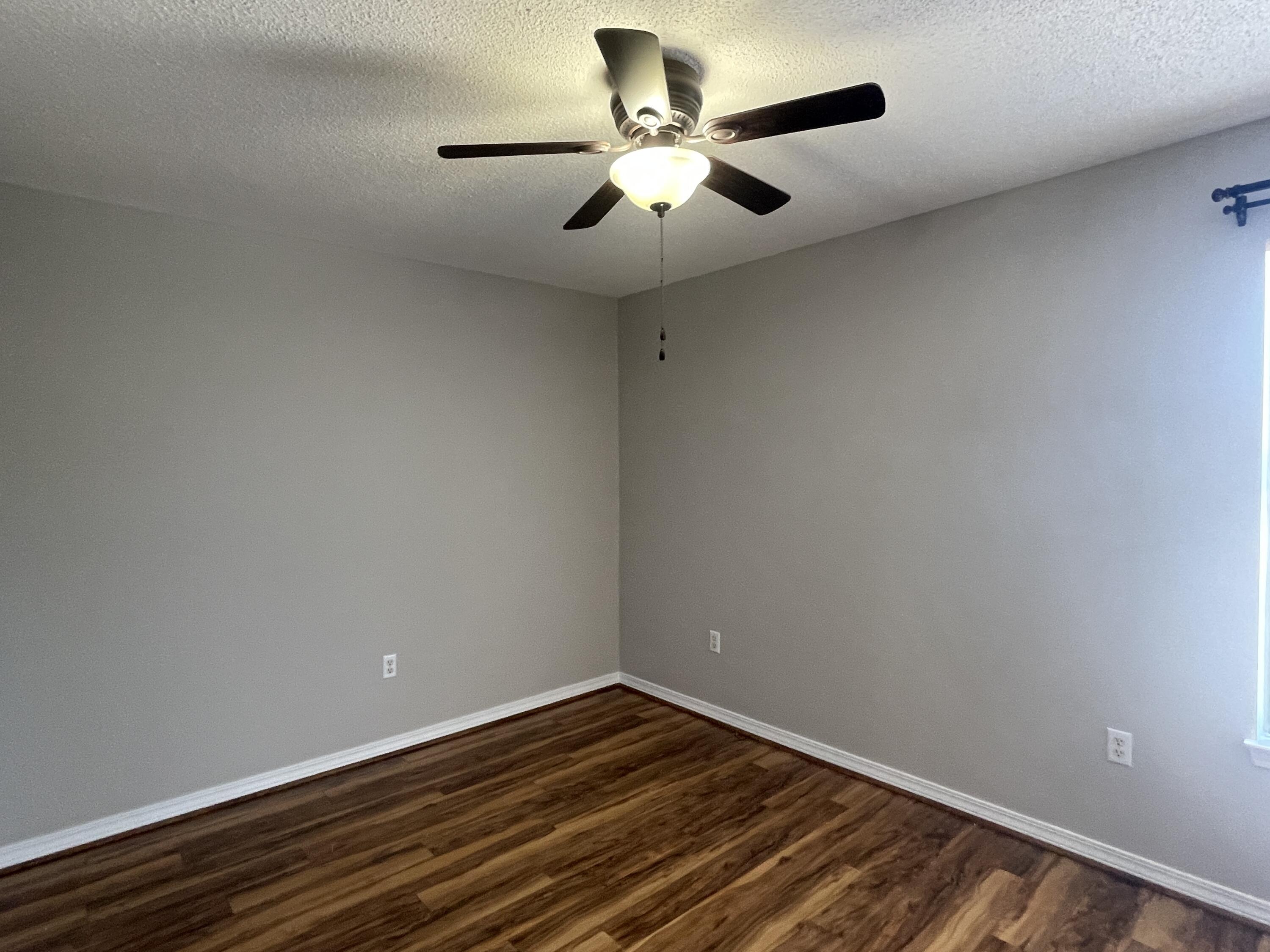 FOREST OAKS PH 1 - Residential Lease