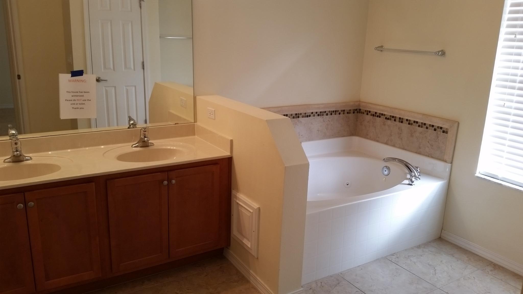 CARNEGIE HILLS PH 1 - Residential Lease