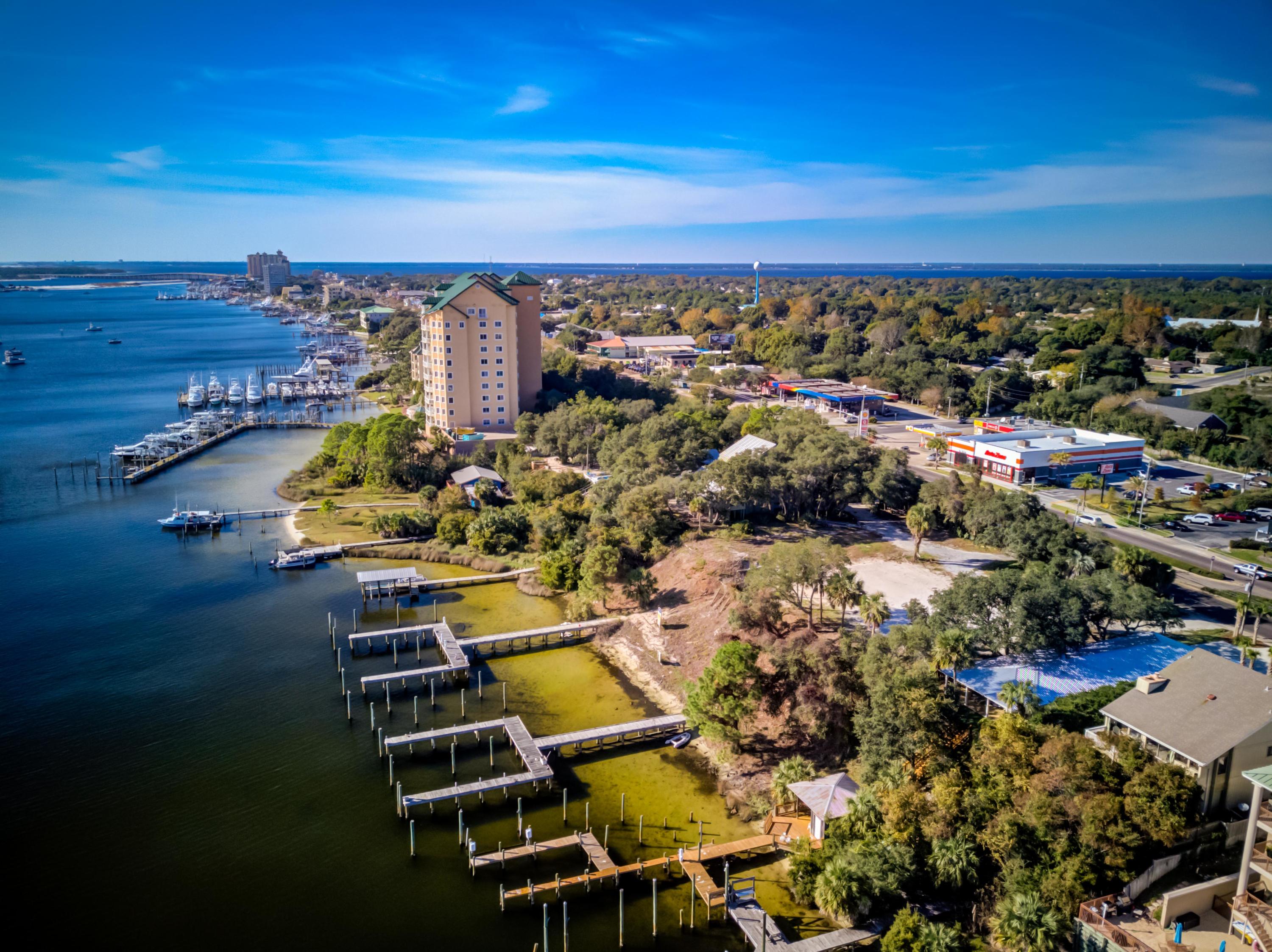 The Enclaves on the Harbor - Land