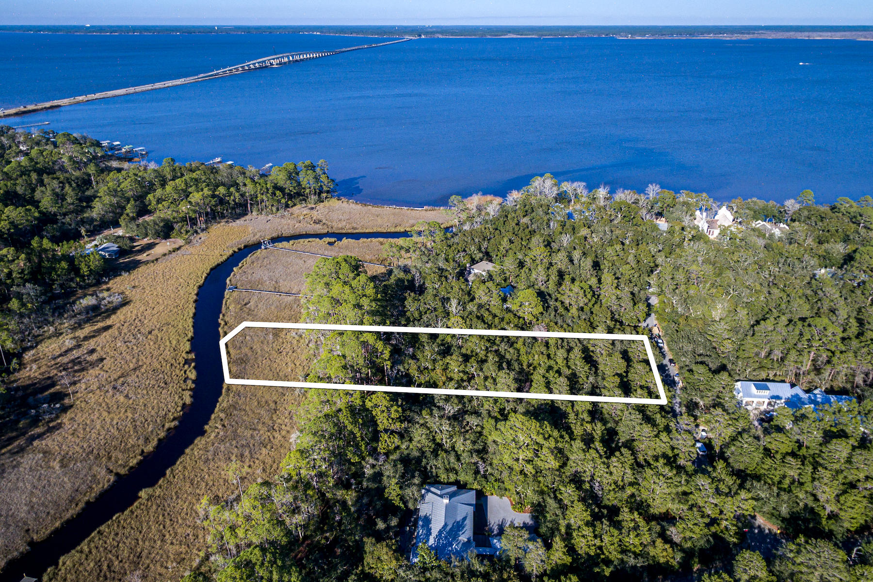 ESTUARY S/D - Land