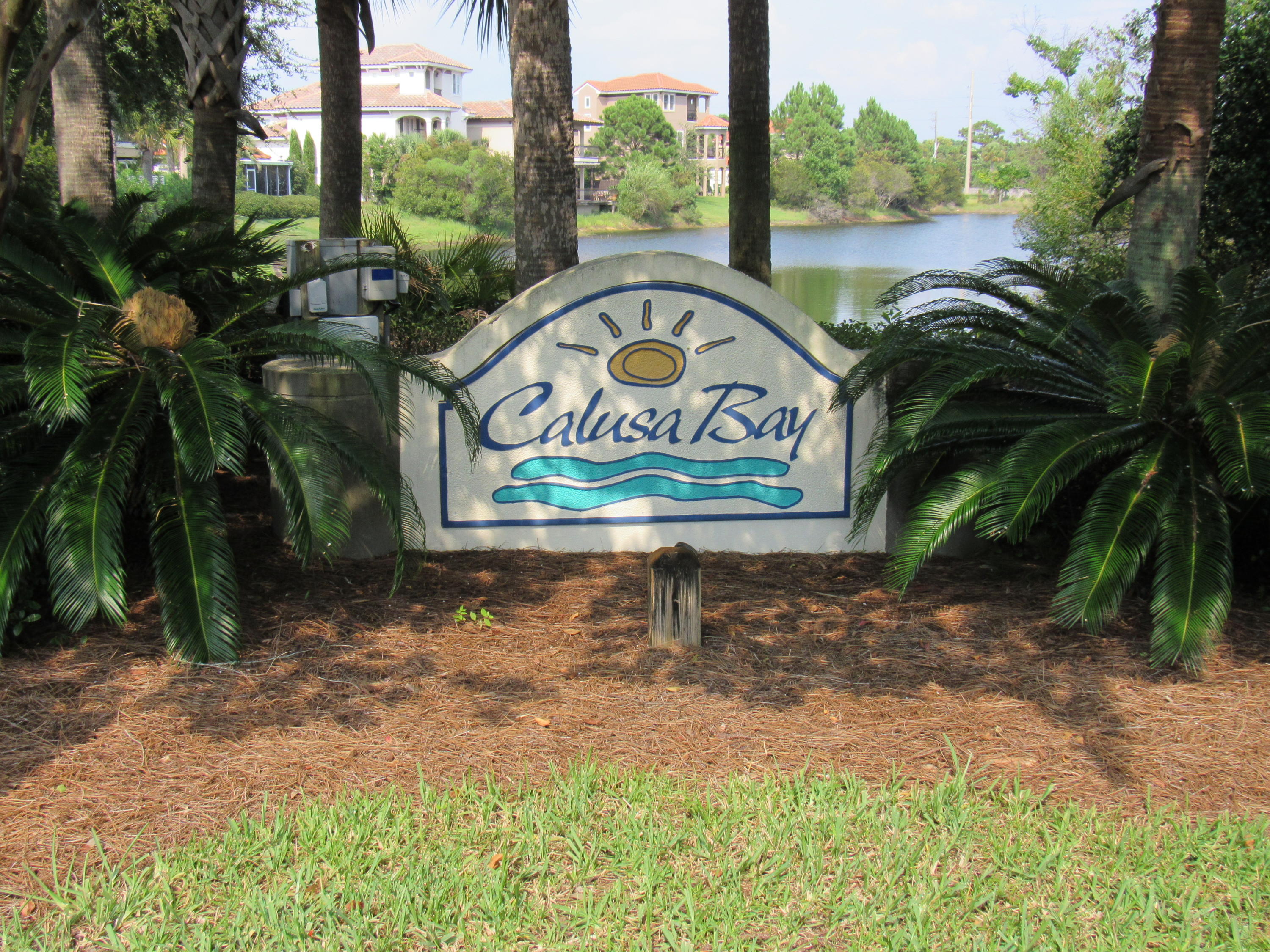 CALUSA BAY S/D - Land