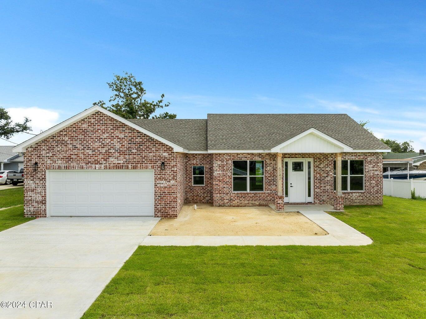 CROWN POINT - Residential