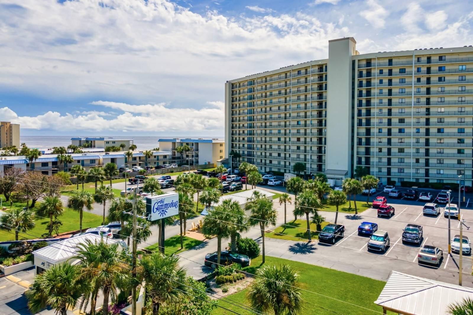 The Commodore - Residential