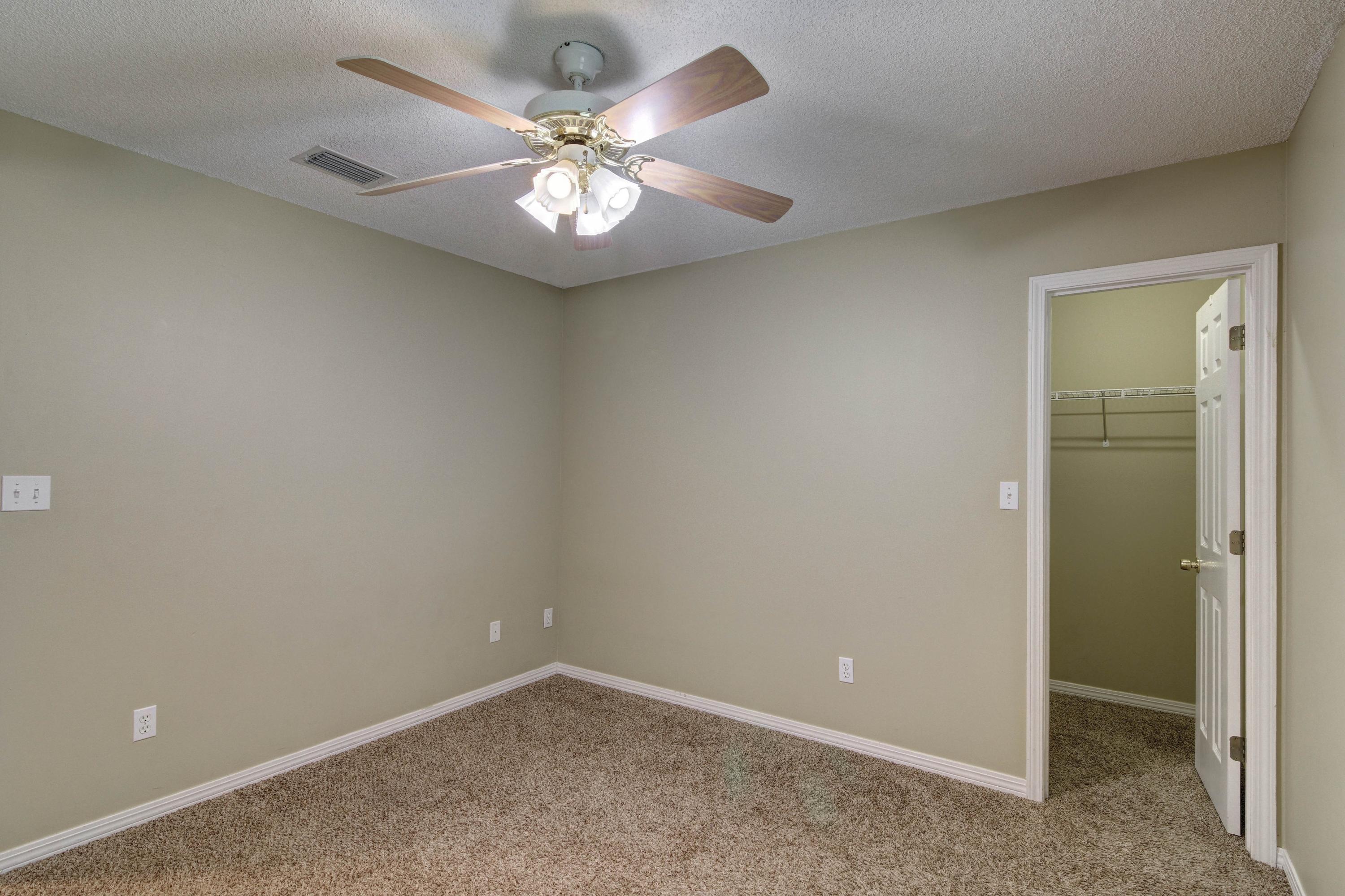 SOUTHERN PINES - Residential