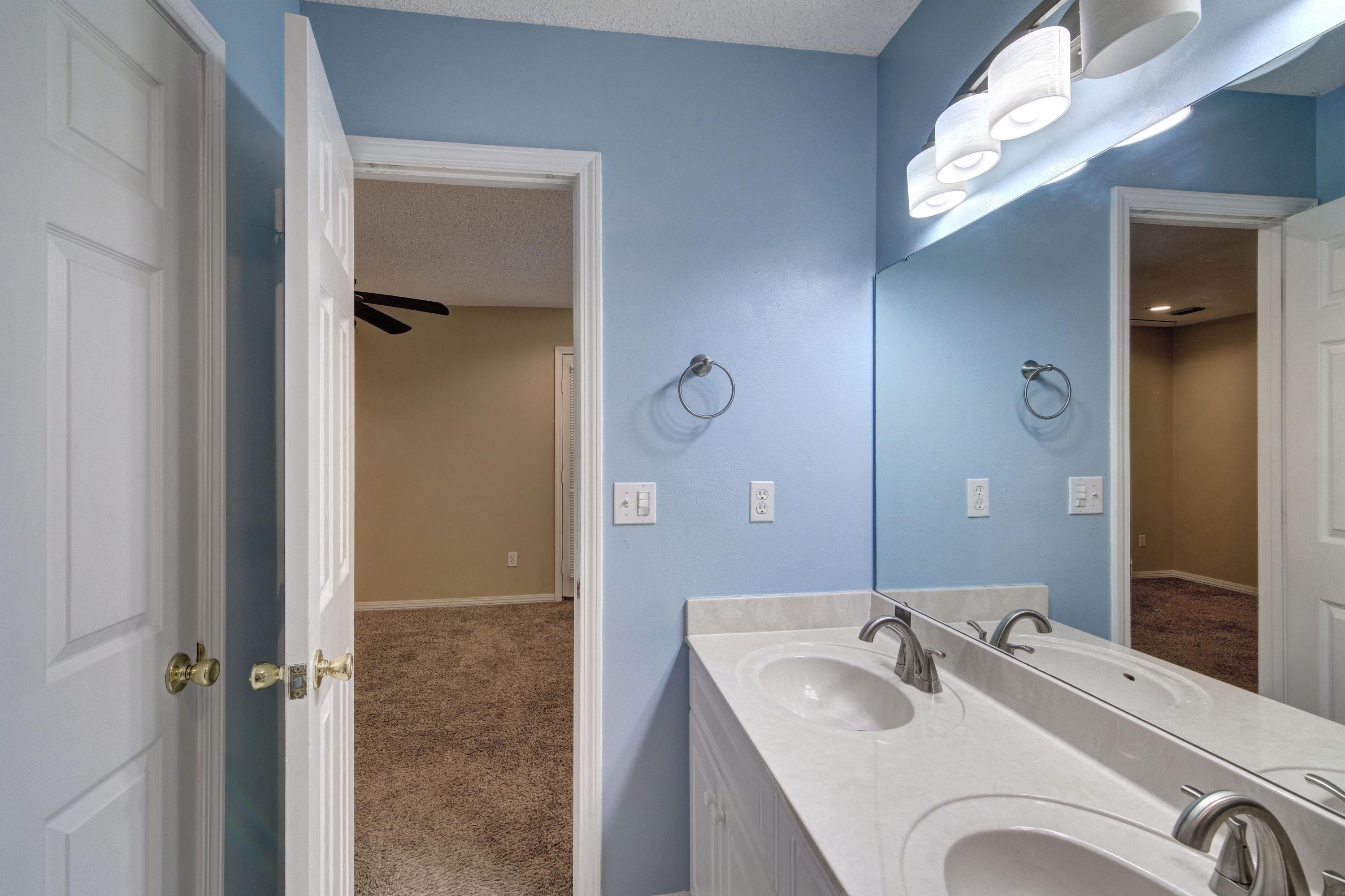 SOUTHERN PINES - Residential