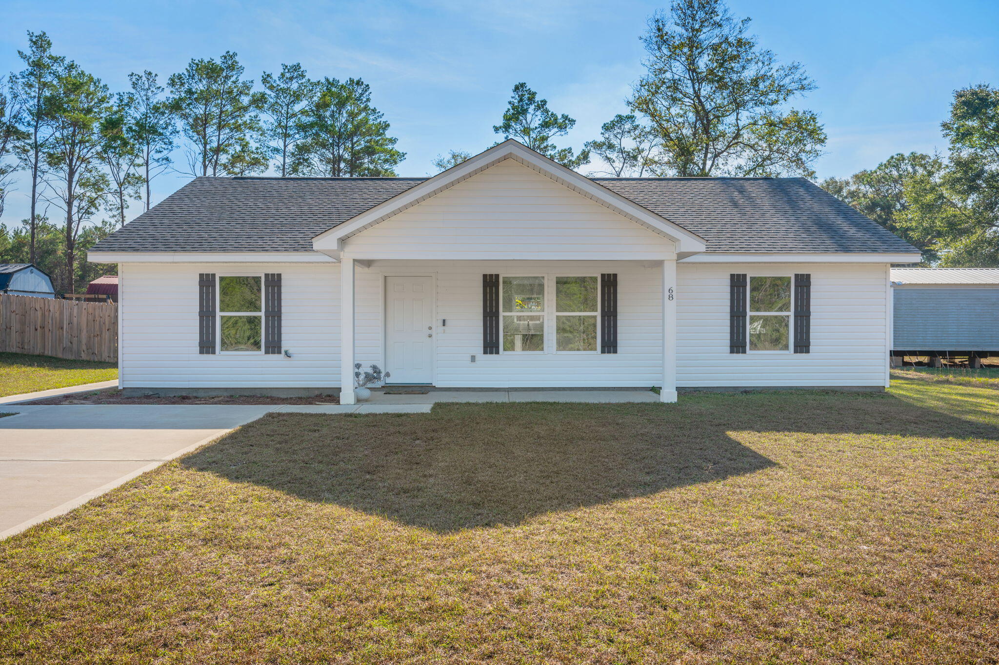 OAKWOOD HILLS UNIT 3 - Residential Lease