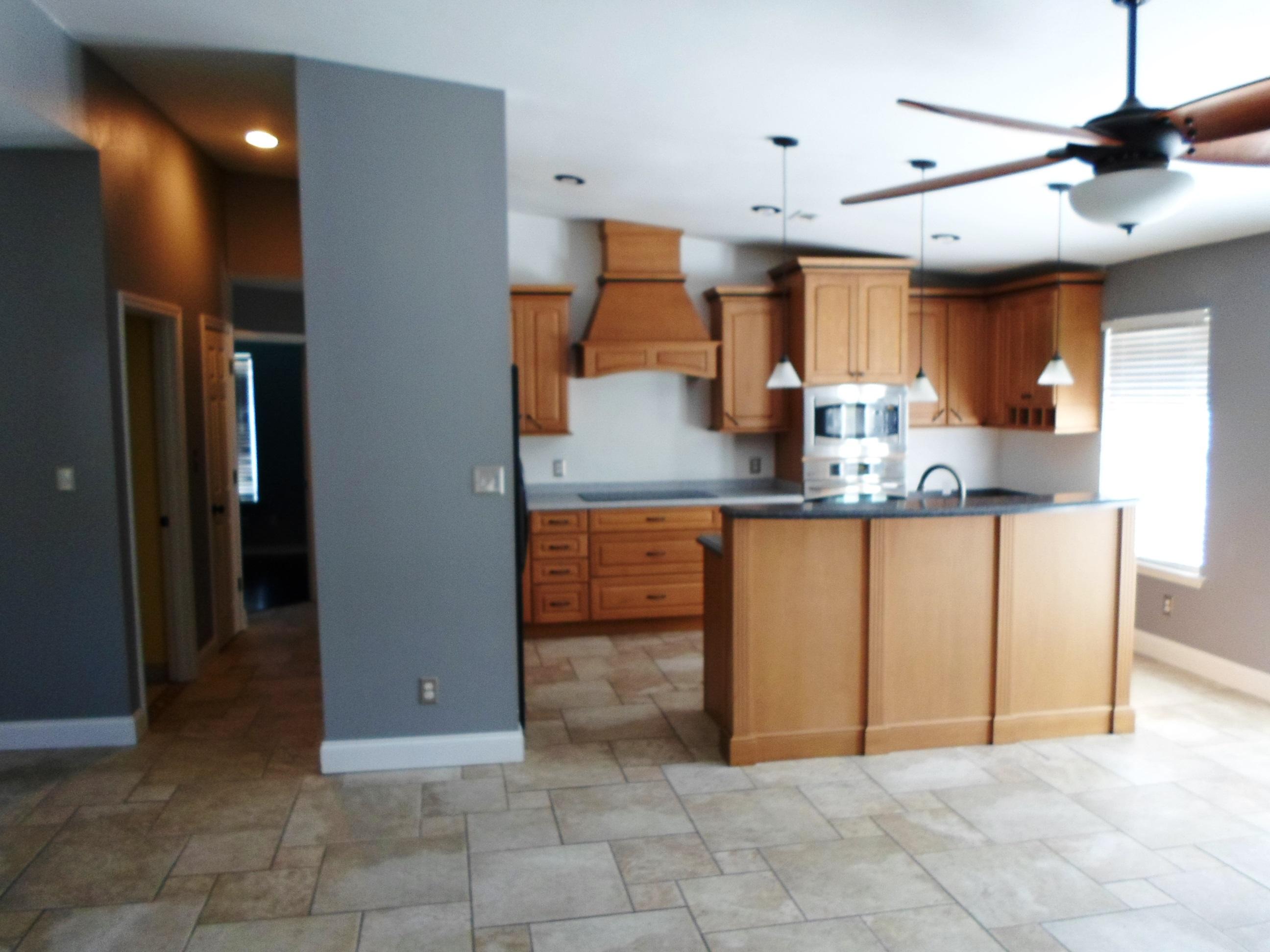 ROSS CROSSING - Residential Lease