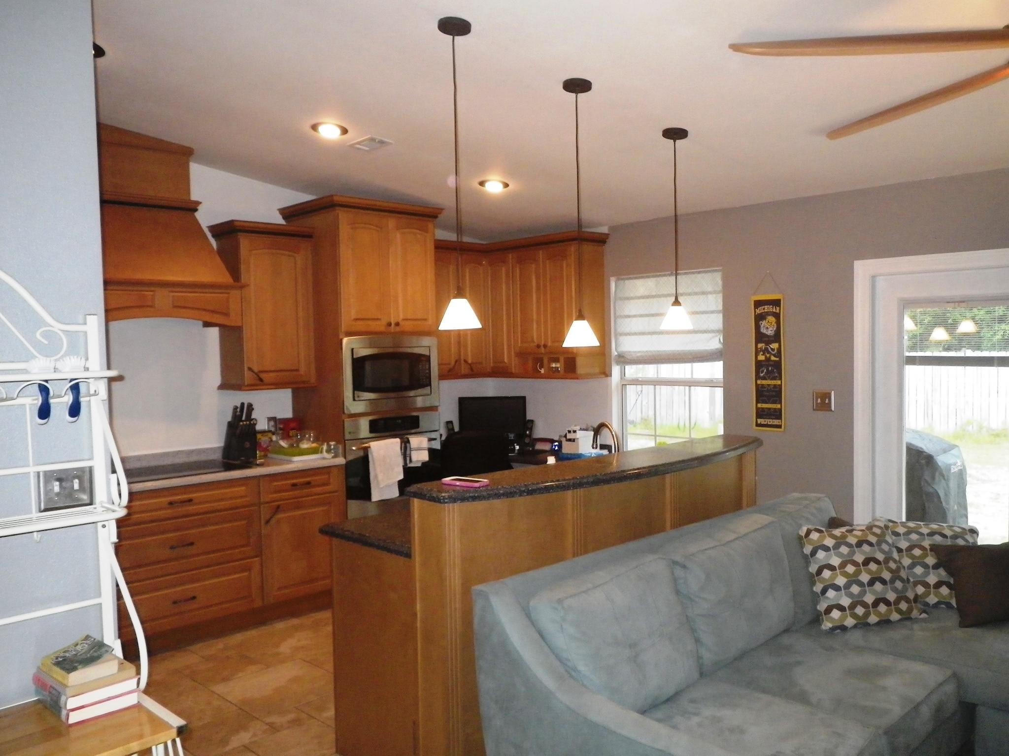 ROSS CROSSING - Residential Lease