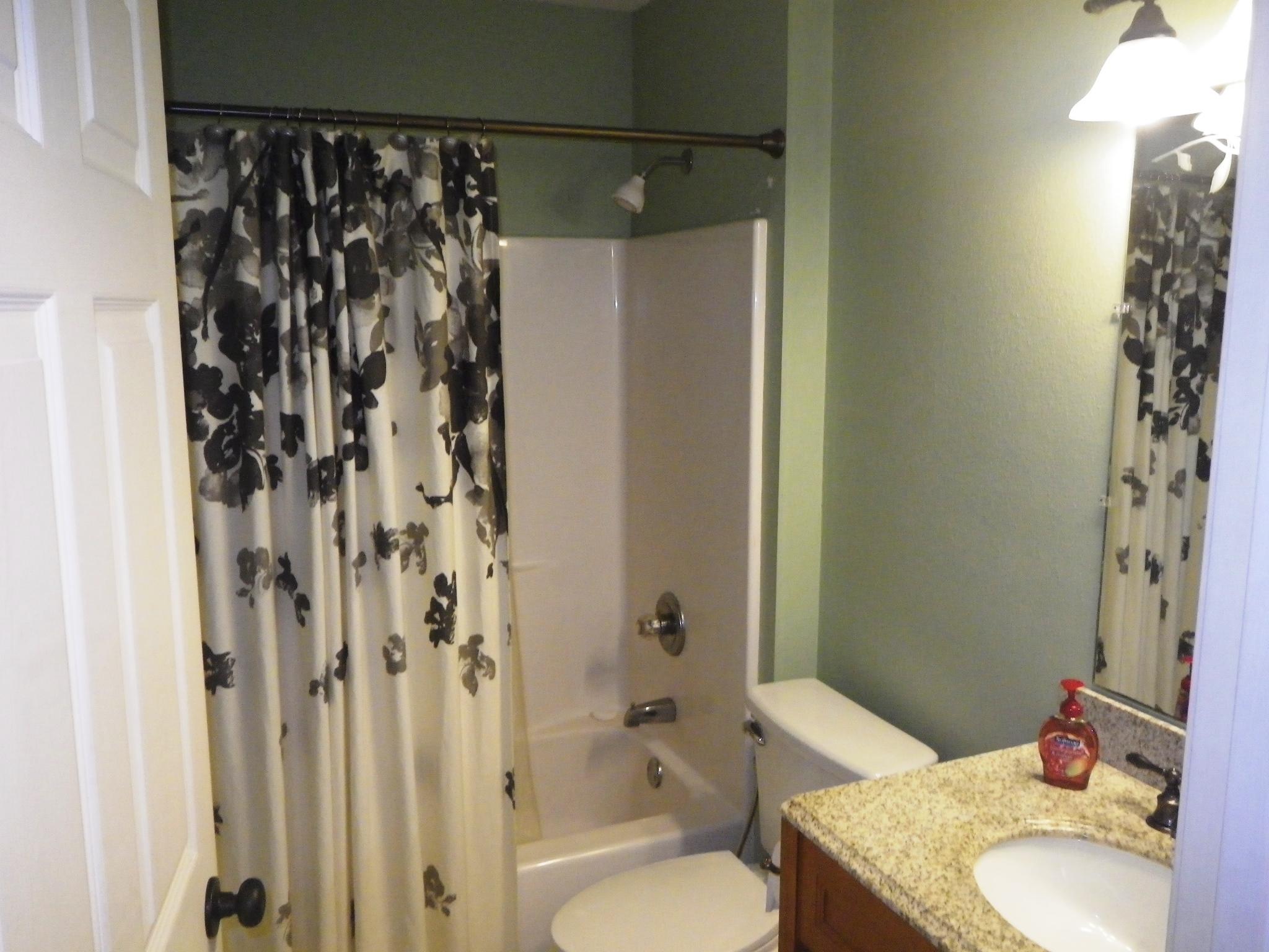 ROSS CROSSING - Residential Lease