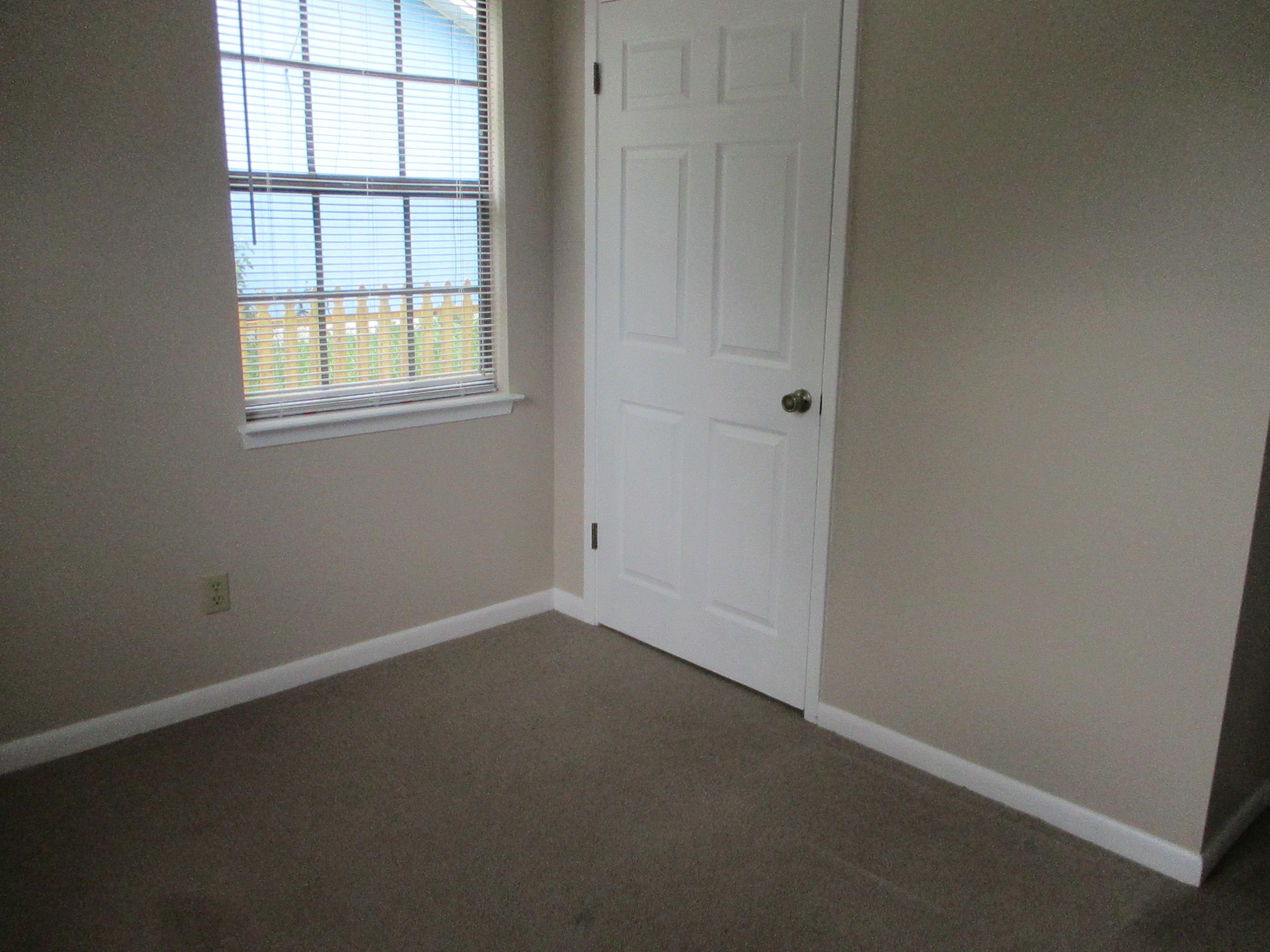 PINE MEADOWS - Residential Lease