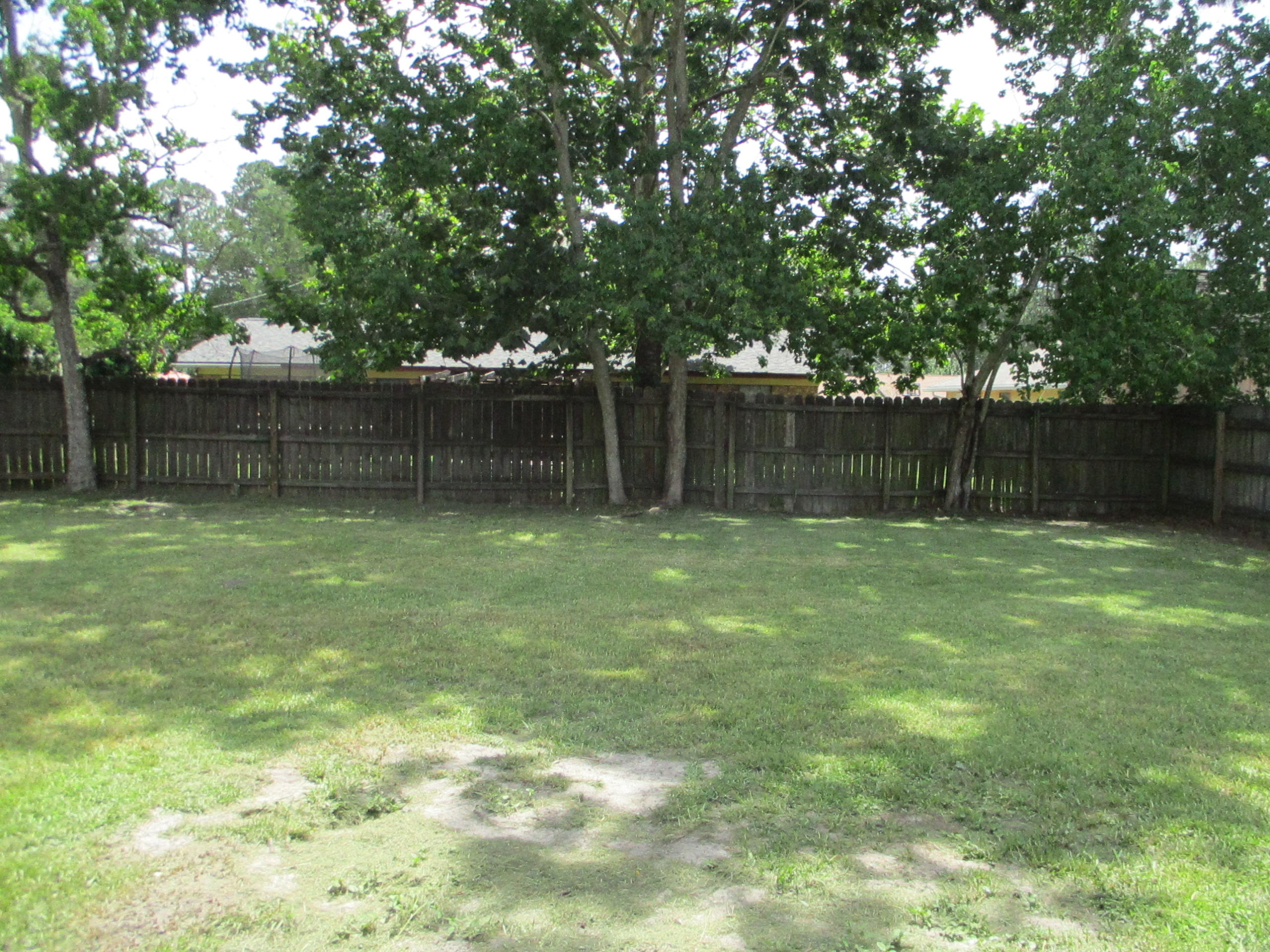 PINE MEADOWS - Residential Lease