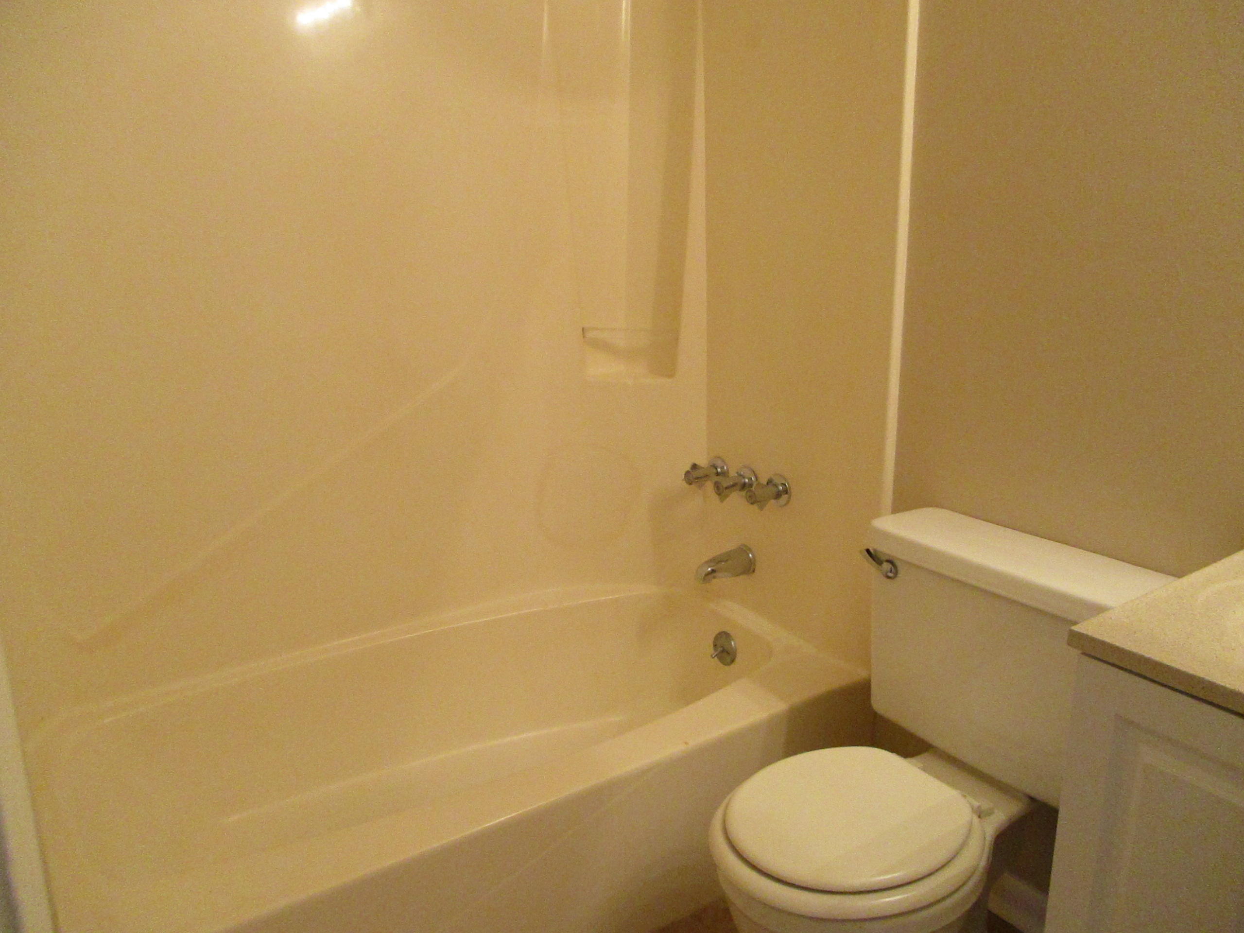 PINE MEADOWS - Residential Lease