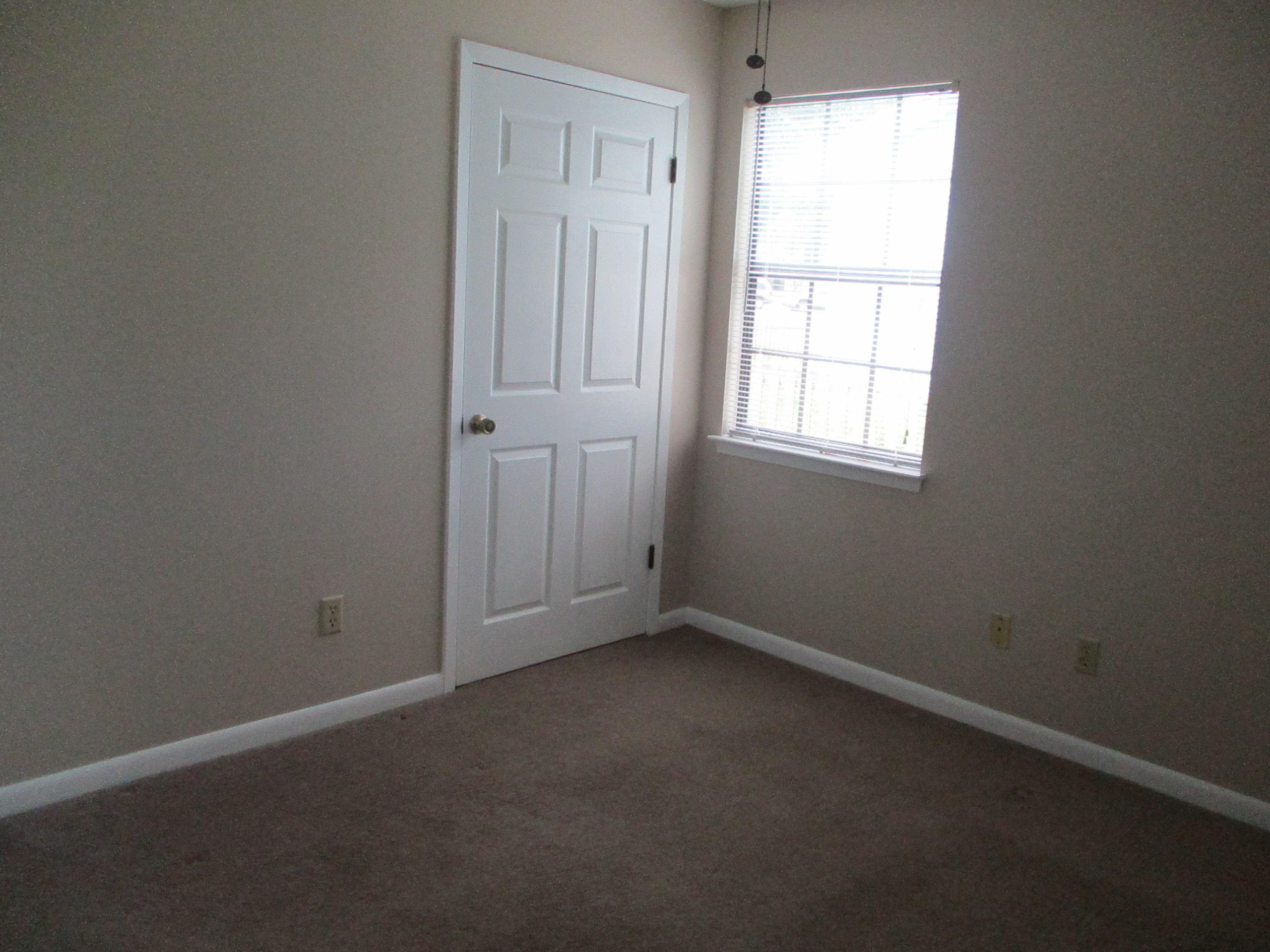 PINE MEADOWS - Residential Lease