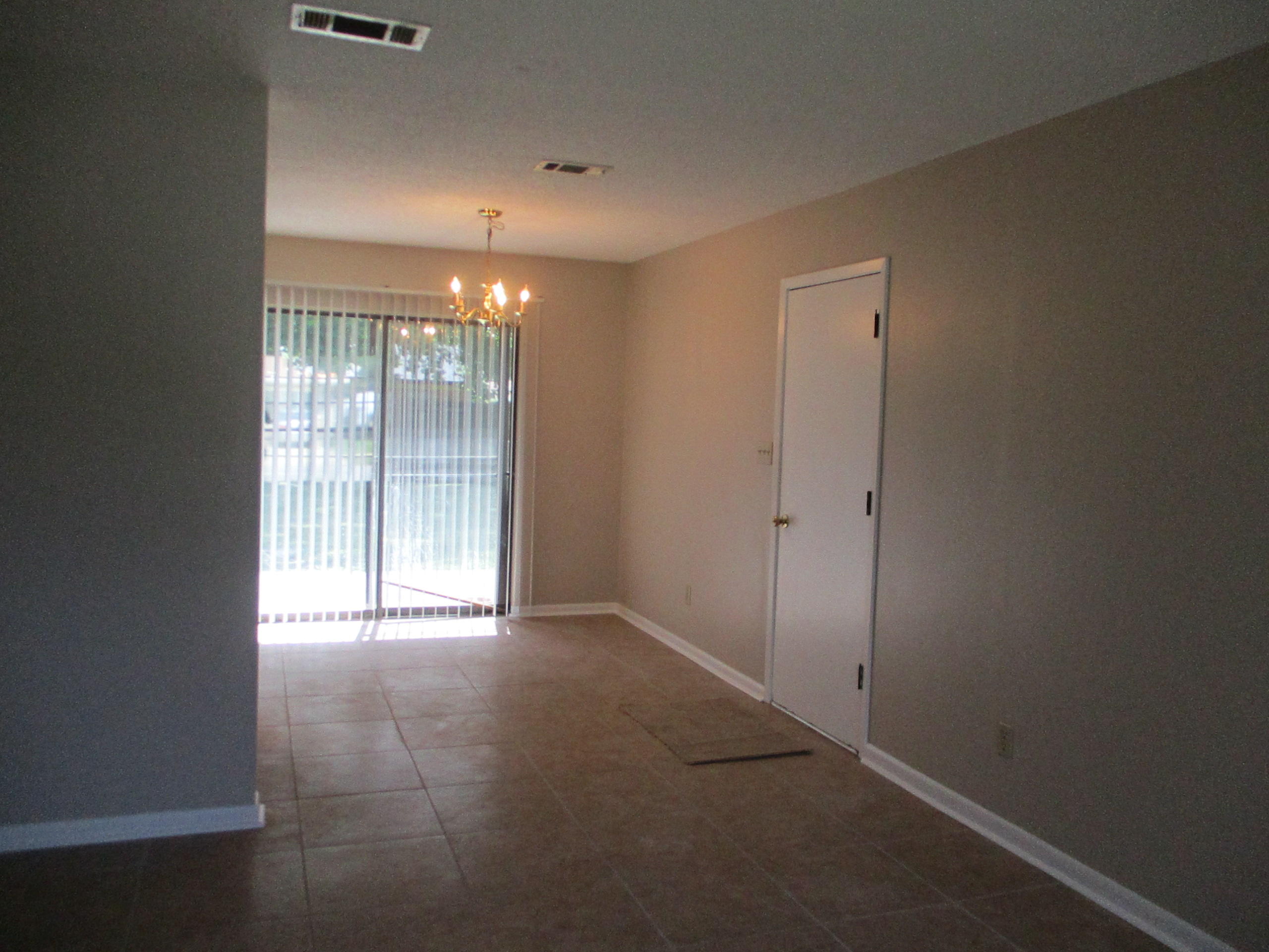 PINE MEADOWS - Residential Lease