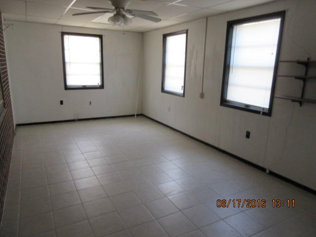 BAYOU WOODS - Residential Lease
