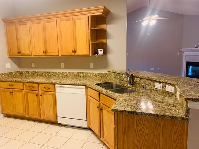 FAIRWOOD PH 3B - Residential Lease