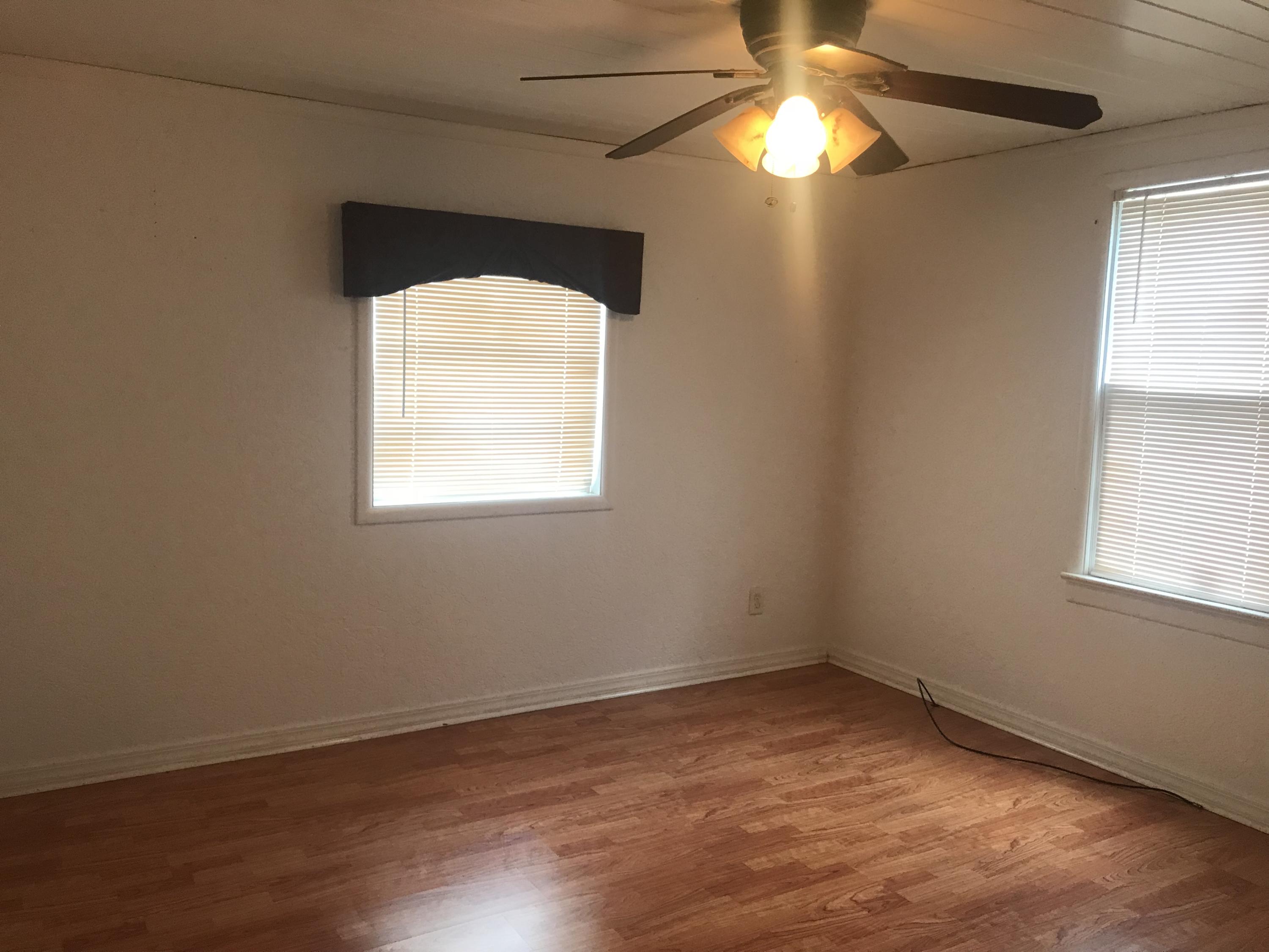 KELLYS ADDN TO DESTIN - Residential Lease