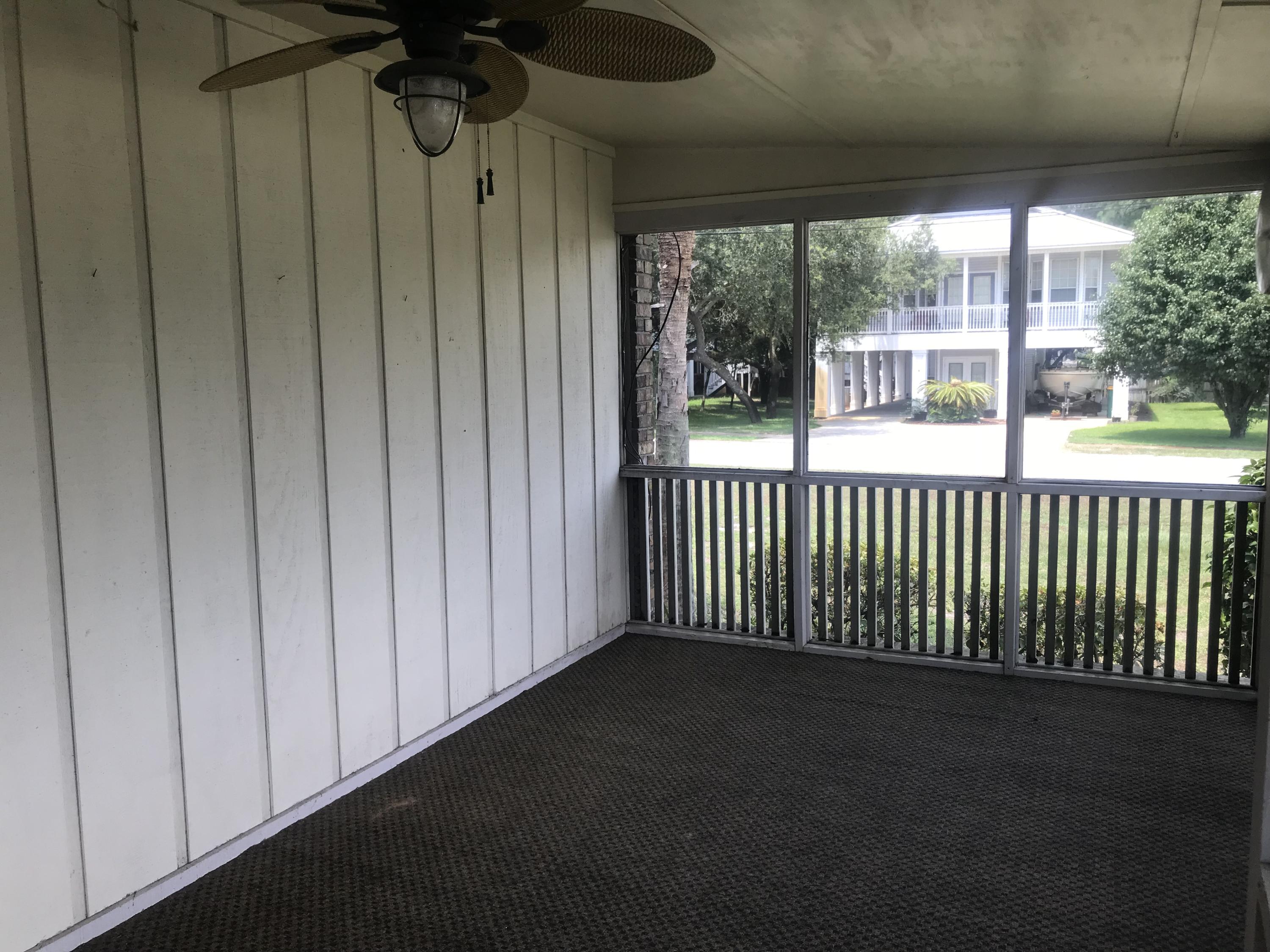 KELLYS ADDN TO DESTIN - Residential Lease