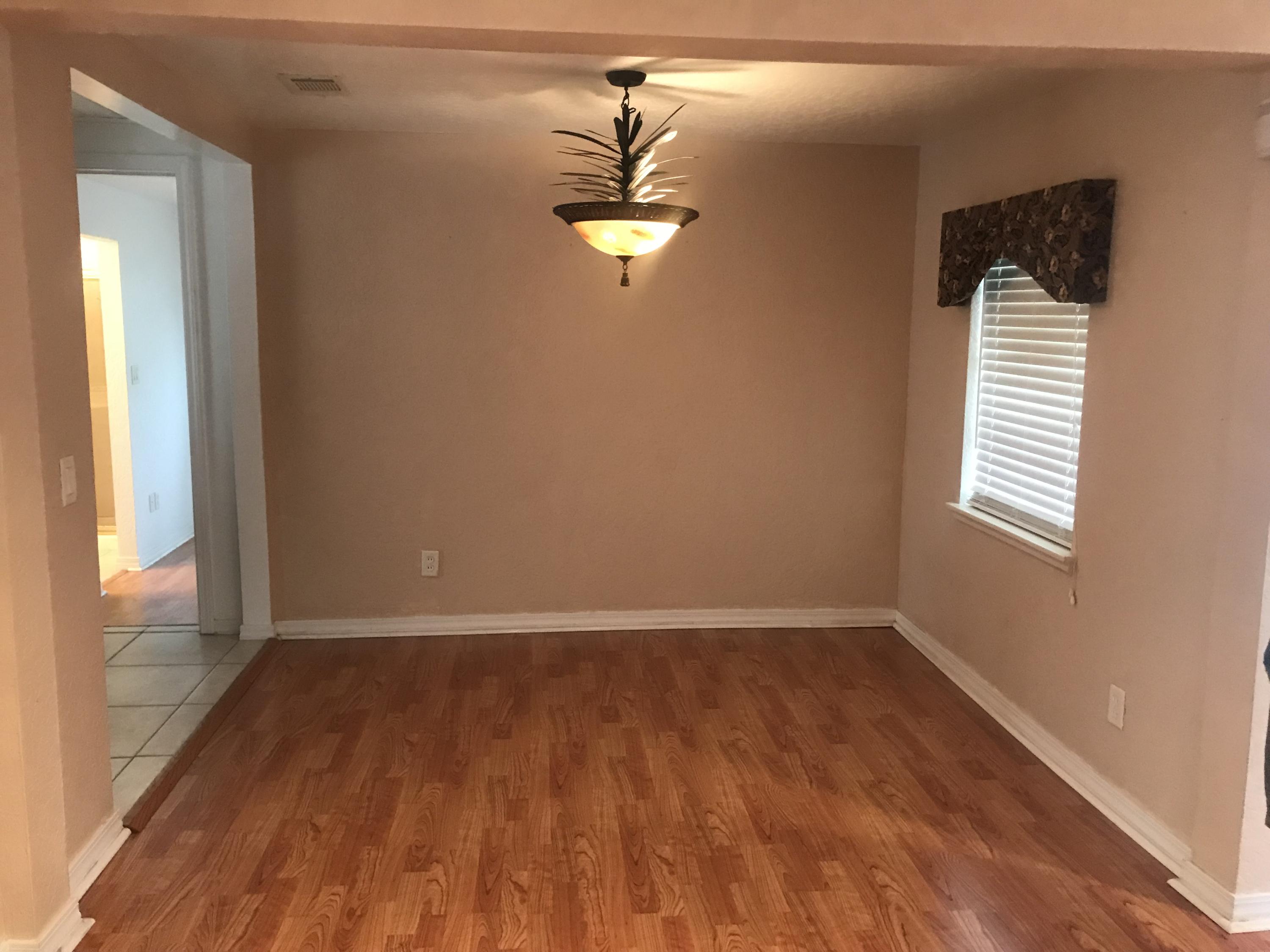 KELLYS ADDN TO DESTIN - Residential Lease