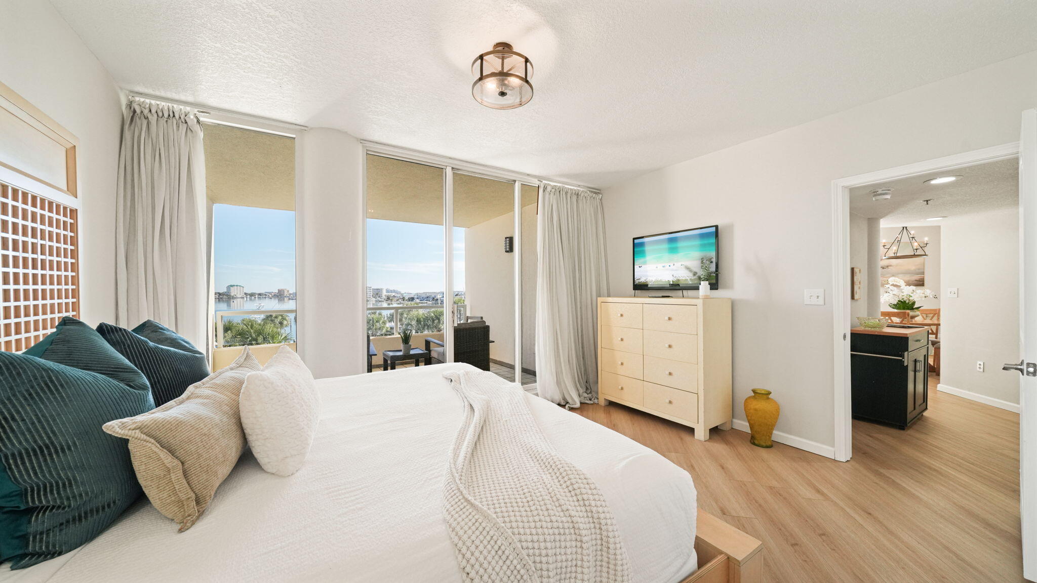 EAST PASS TOWERS CONDO - Residential