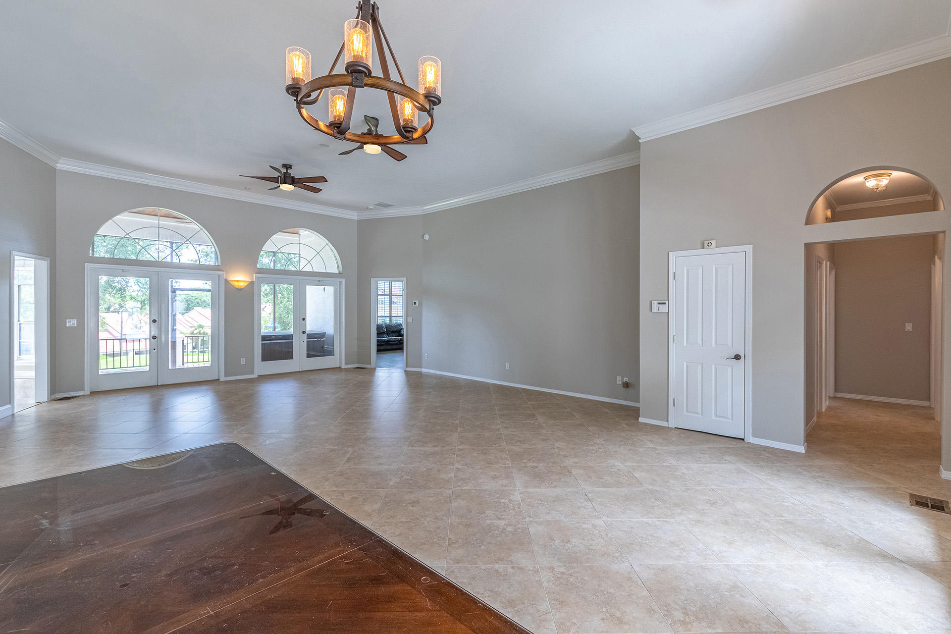 TIVOLI RIDGE - Residential