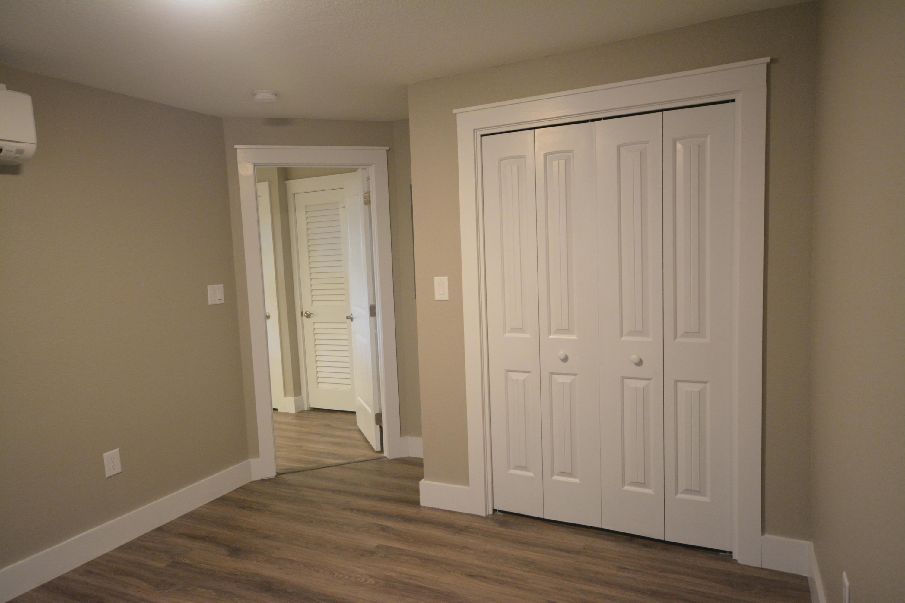SEABREEZE - Residential Lease