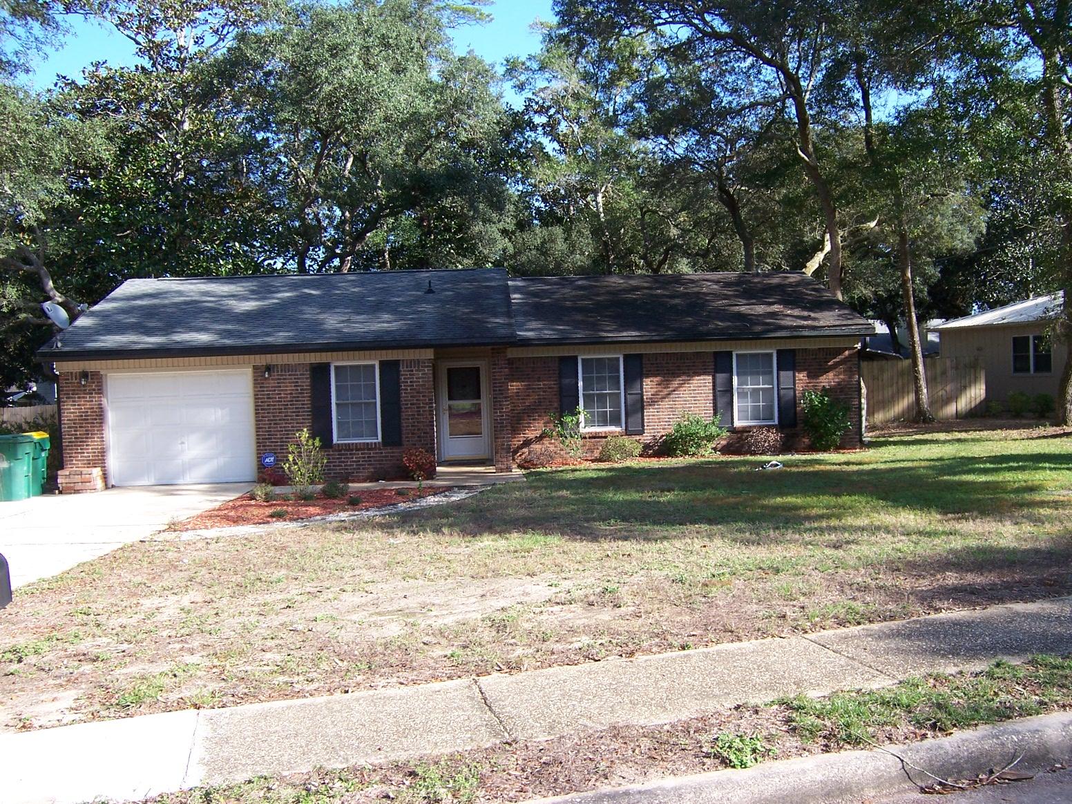 CREEKSIDE 2 - Residential Lease