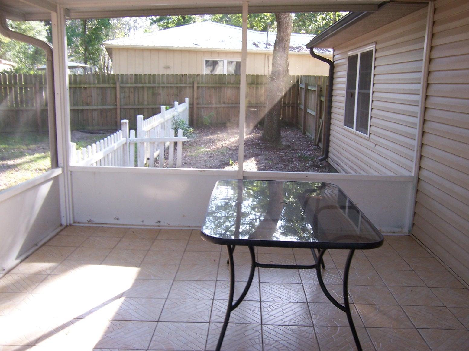 CREEKSIDE 2 - Residential Lease
