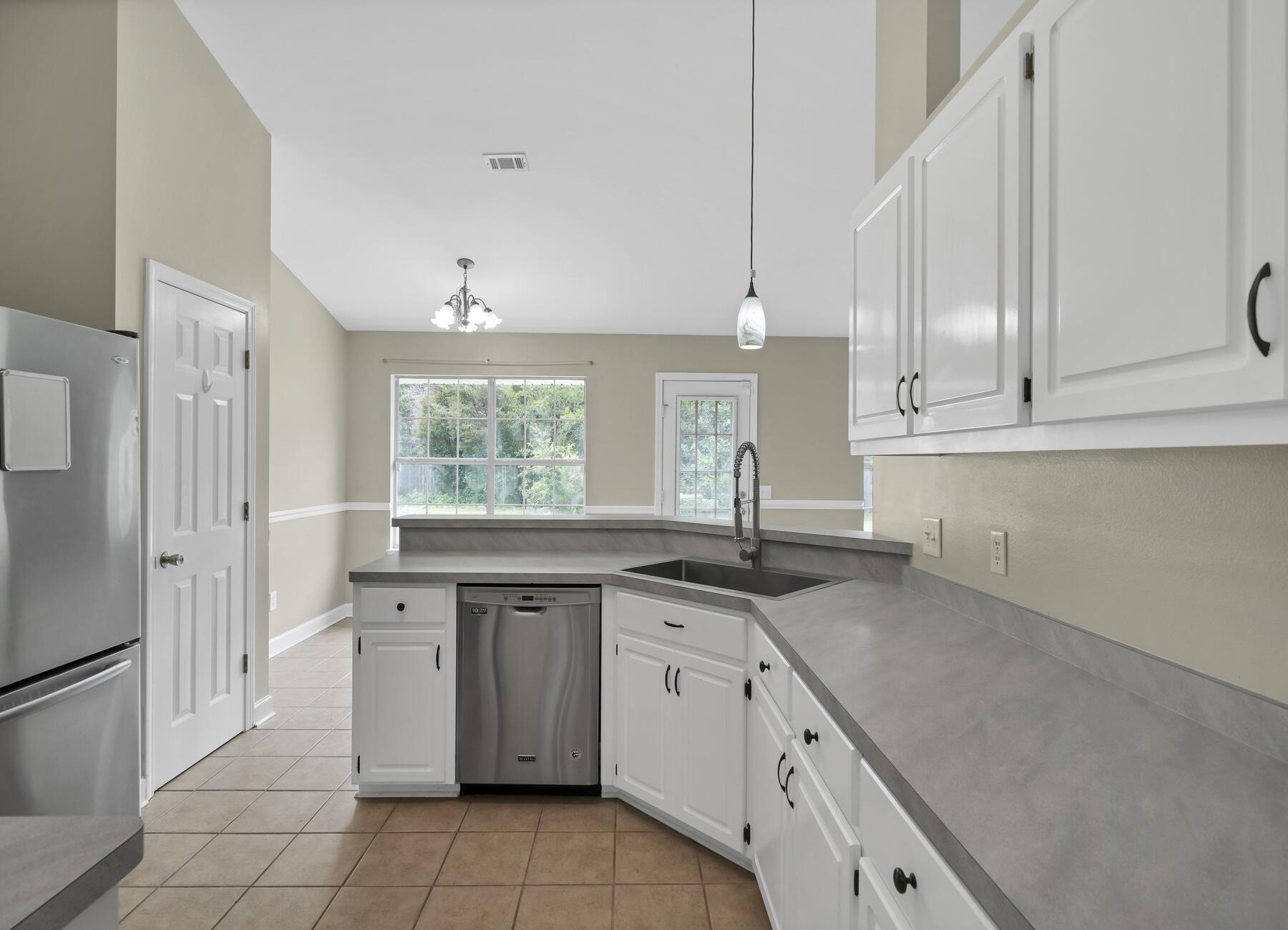ANTIOCH ESTATES S/D - Residential Lease