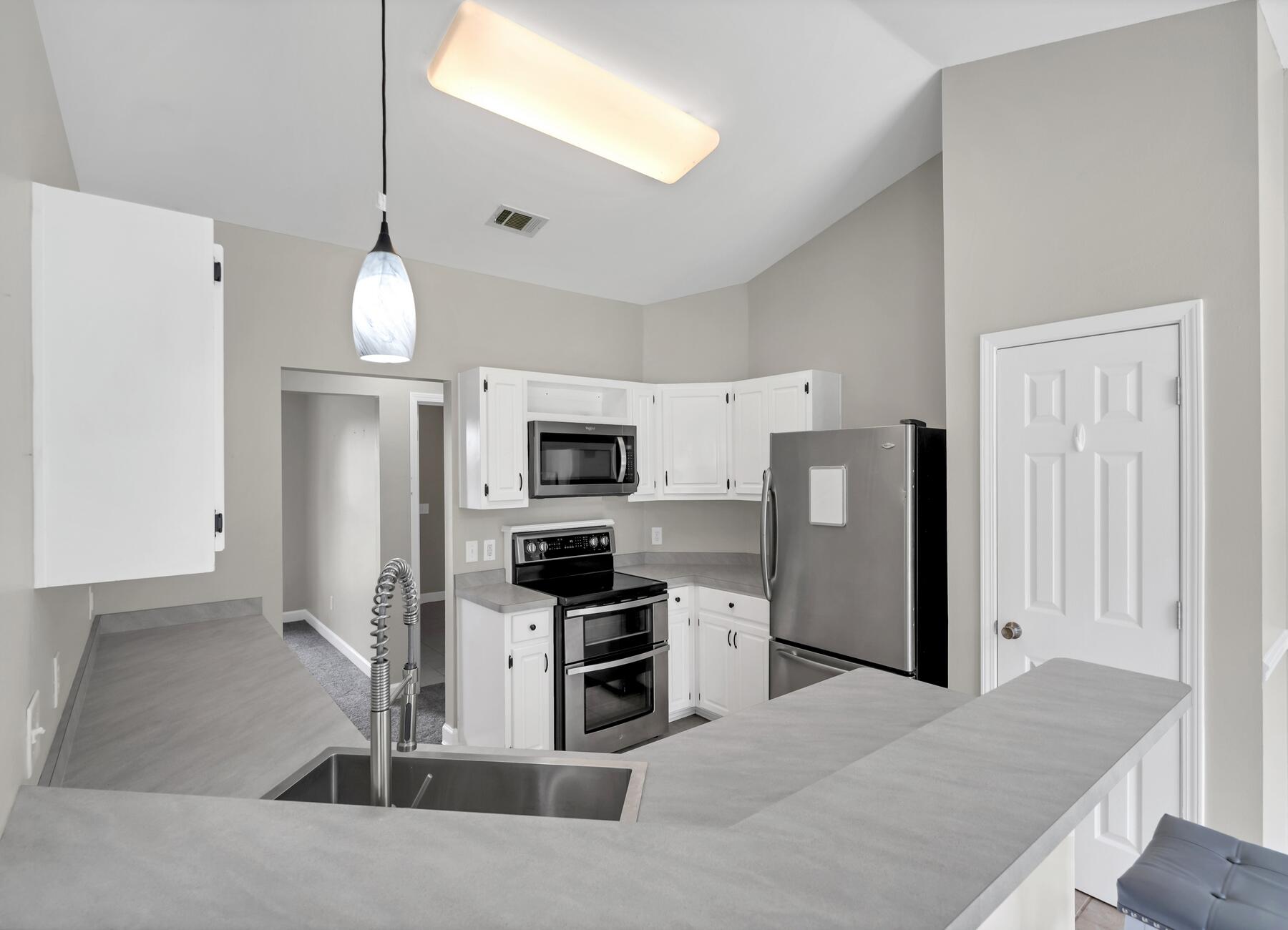 ANTIOCH ESTATES S/D - Residential Lease