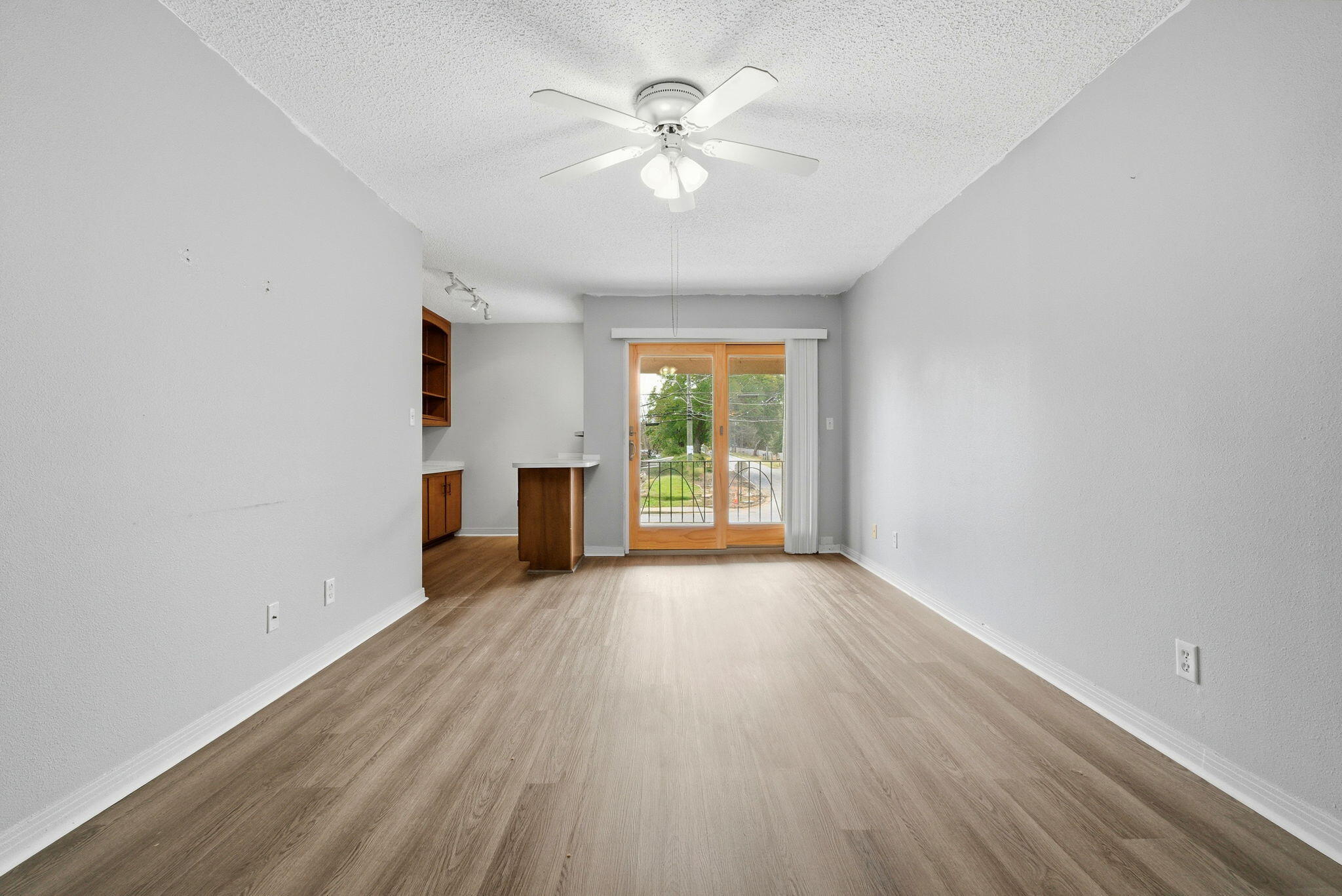 TIFFANY PLACE CONDO - Residential