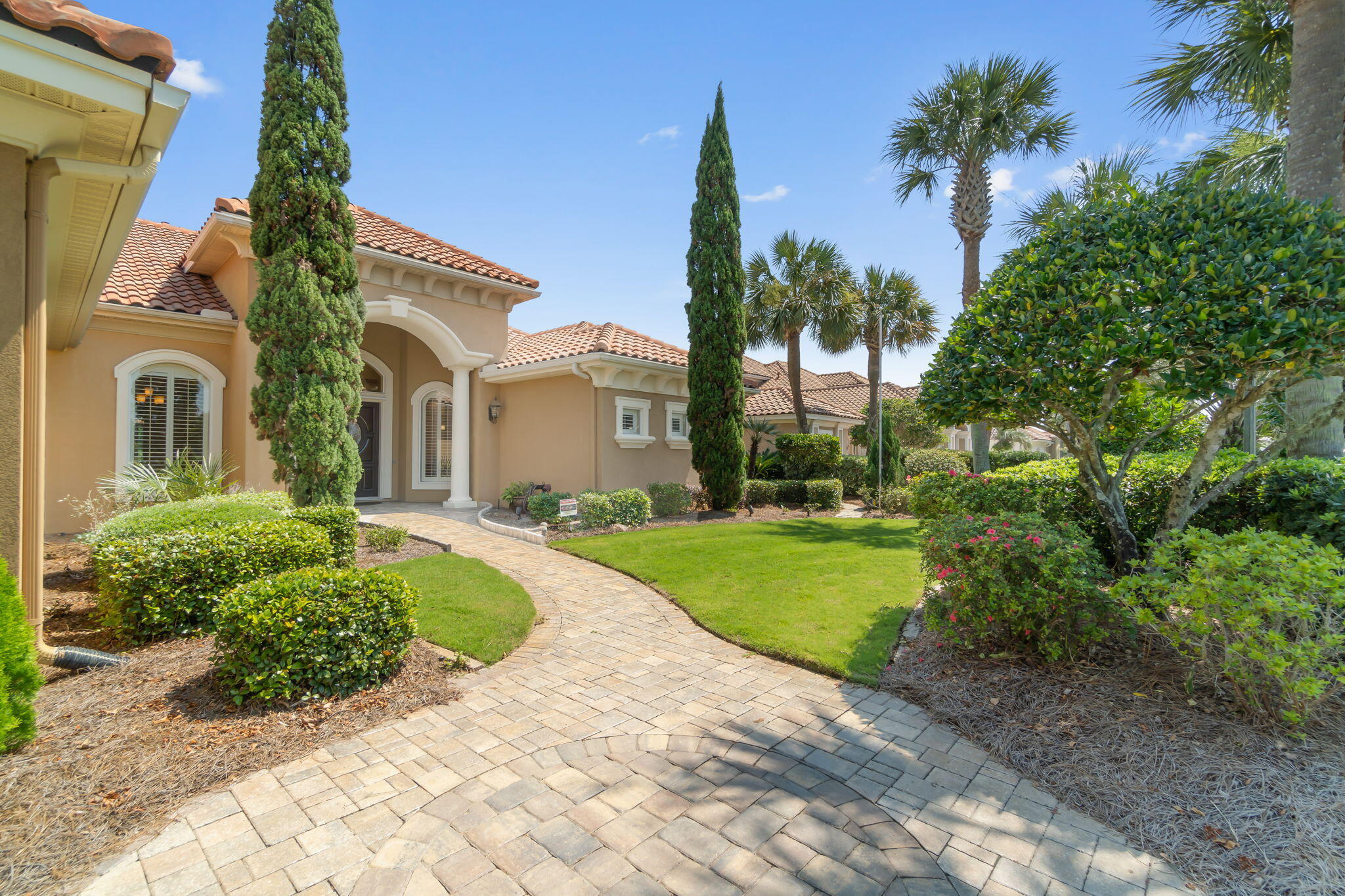 REGATTA BAY PATIO HOMES - Residential