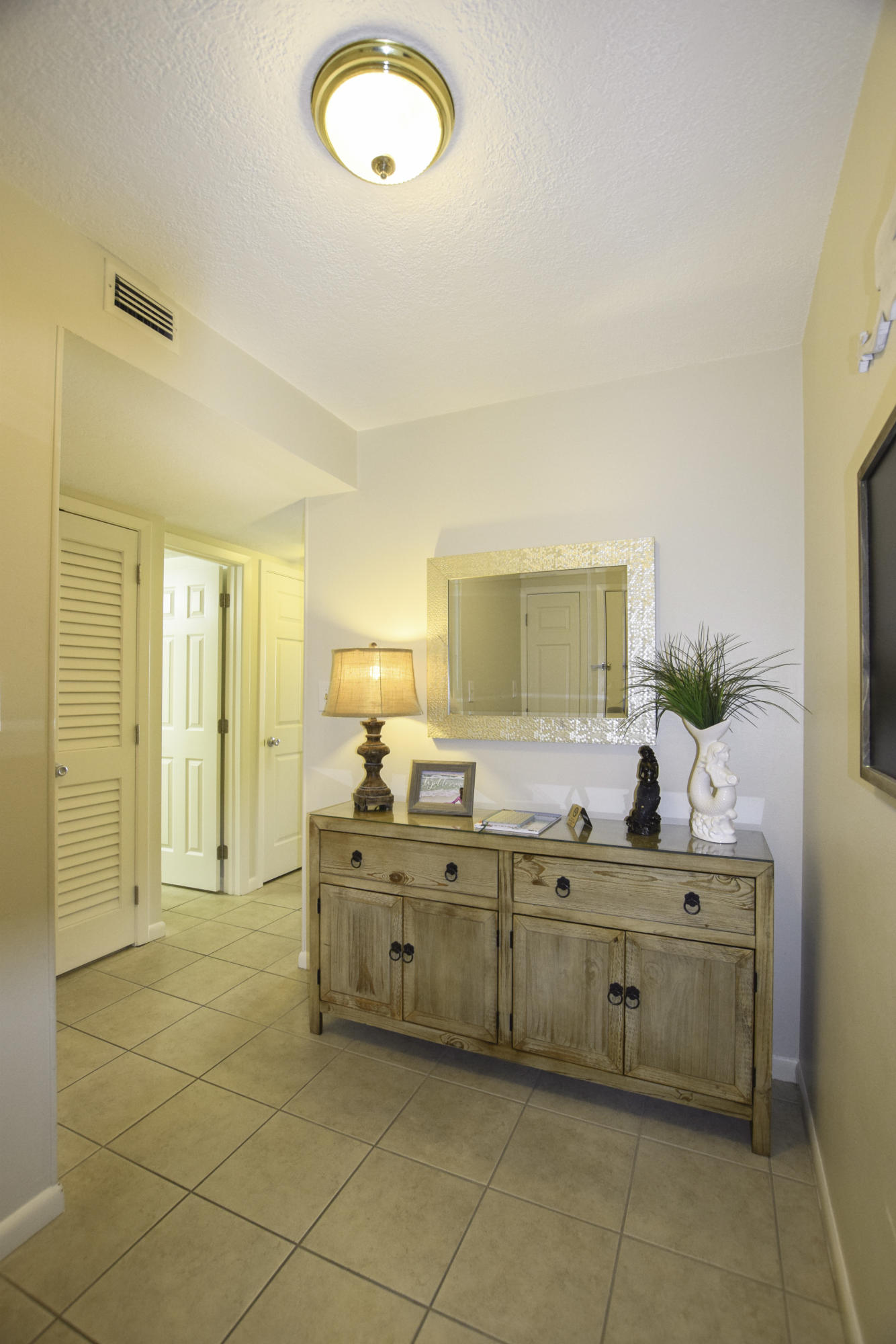 Jetty East Condominium - Residential