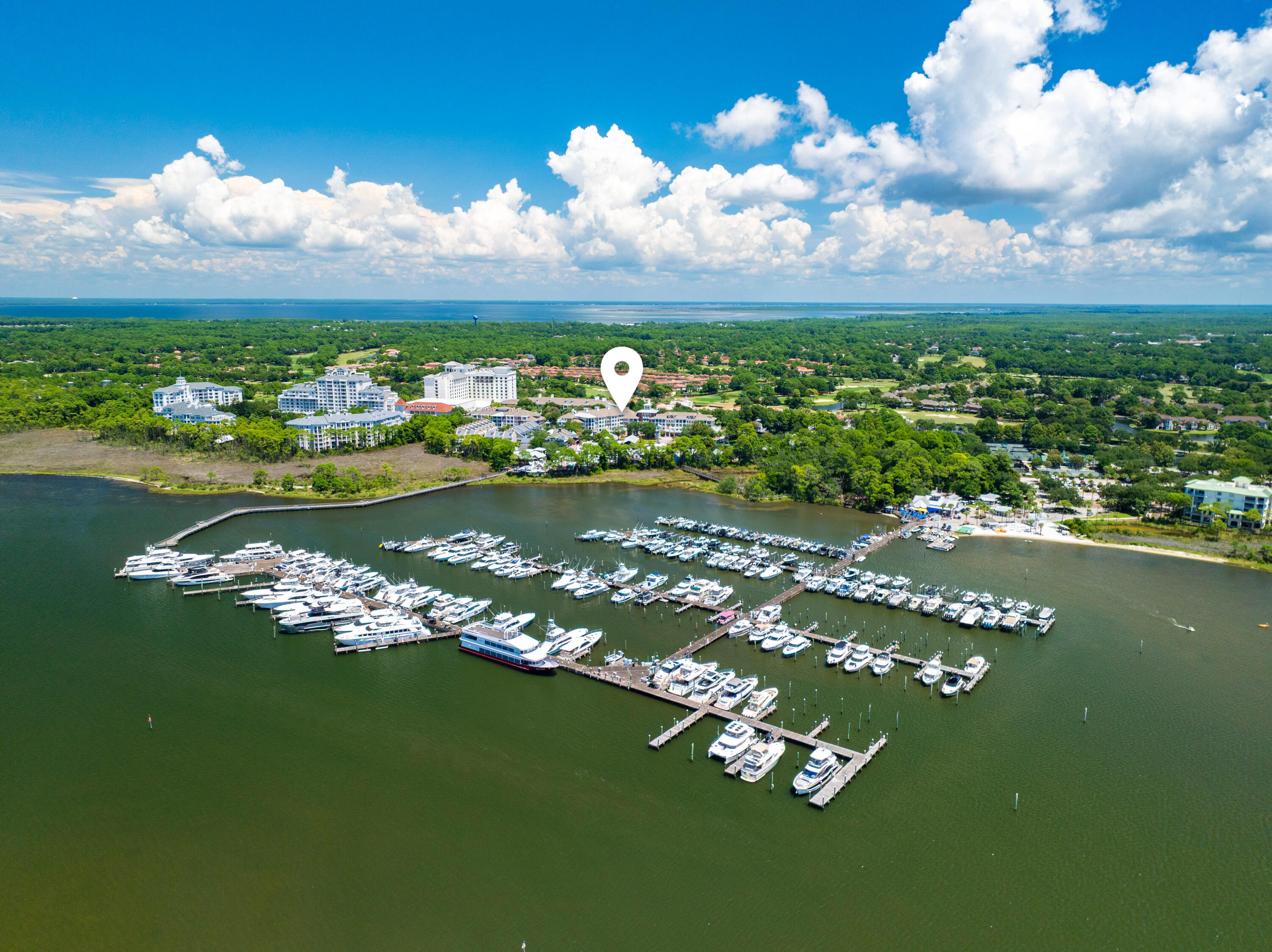 Lowest priced unit in all of Observation Point North!! Welcome to 9100 Baytowne Wharf Boulevard, Unit 261, a stunning residence perfectly positioned in the heart of the vibrant Baytowne Wharf area. This beautiful unit offers a spacious and elegant living space, complemented by a generous 368 square foot balcony—ideal for relaxing and entertaining! 
Observation Point offers a large community pool, gym, outdoor grills, outdoor green space, and an owners lounge on the top floor. Baytowne also offers countless events for owners/guests to attend! 
The property has proven to be a highly desirable rental, consistently generating strong income with minimal hassle for the current owners.